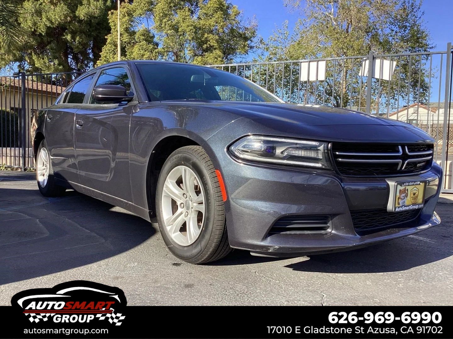 2017 Dodge Charger SE RWD