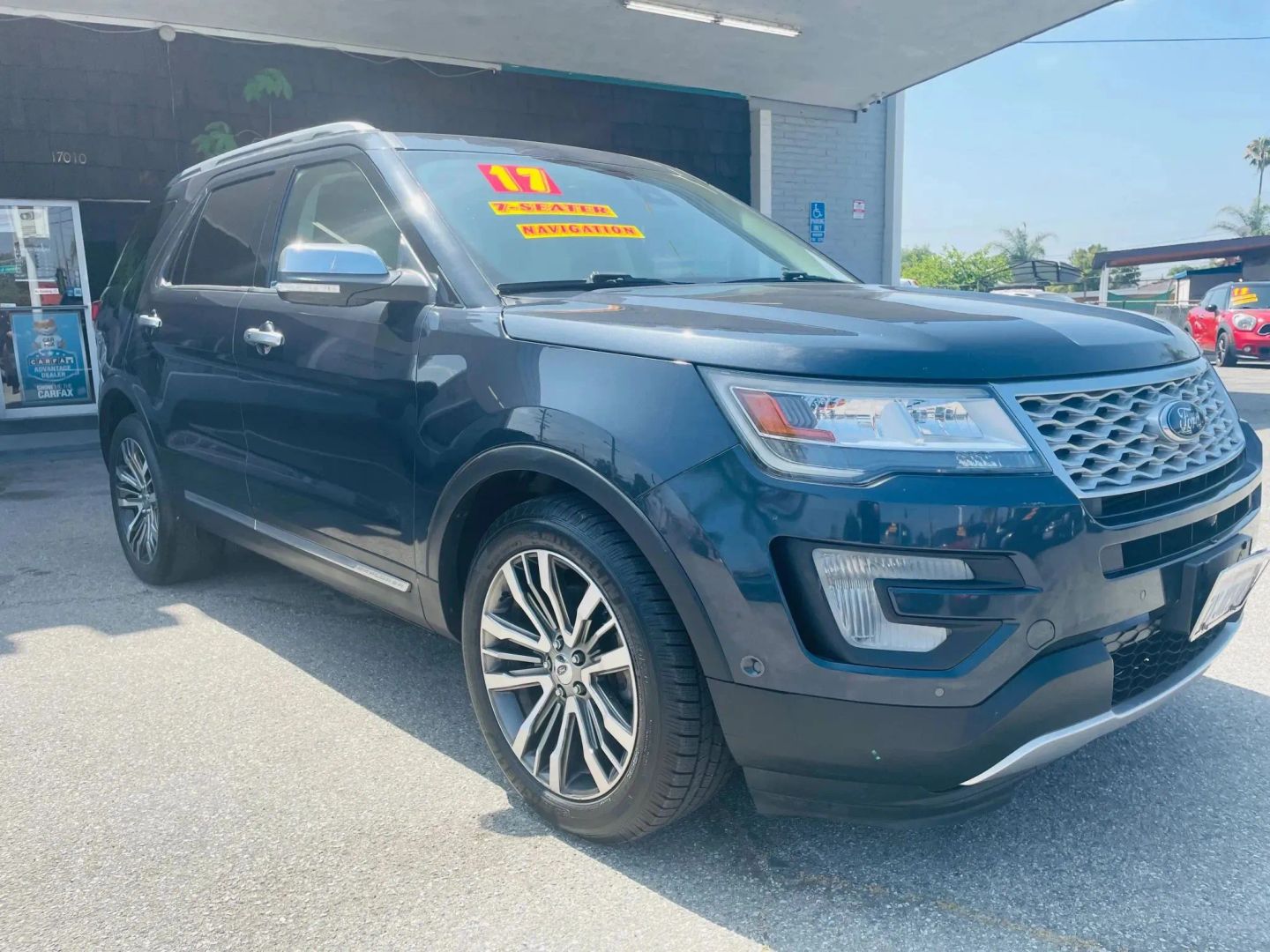 View vehicle photo 2