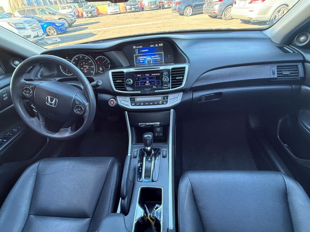 2013 Honda Accord EX-L photo 12