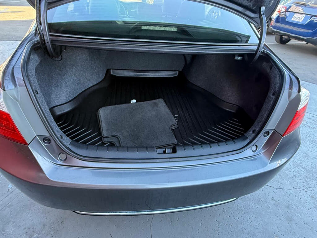 2013 Honda Accord EX-L photo 23