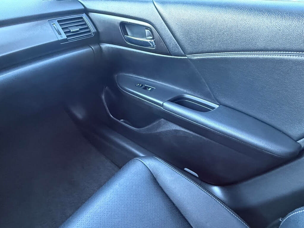 2013 Honda Accord EX-L photo 27