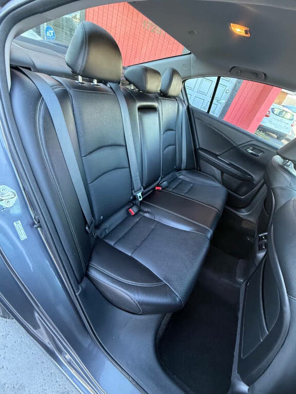 2013 Honda Accord EX-L photo 33