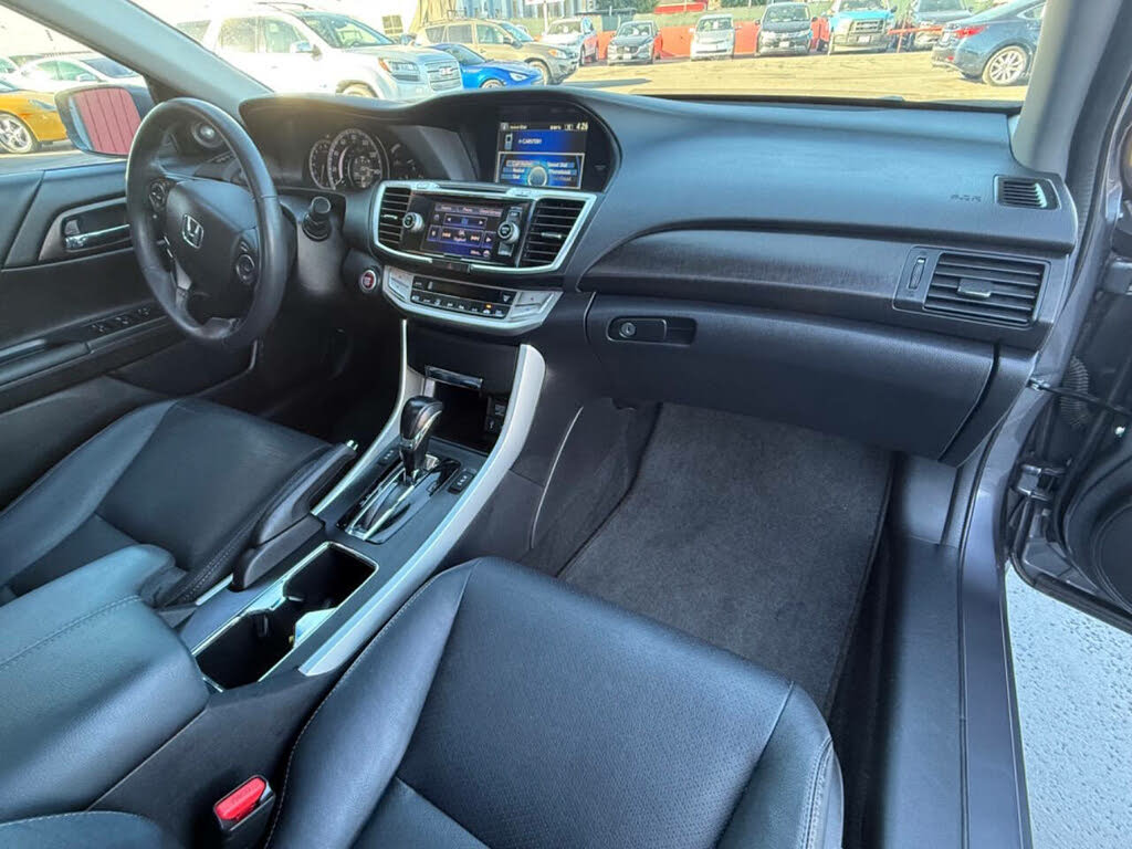 2013 Honda Accord EX-L photo 42