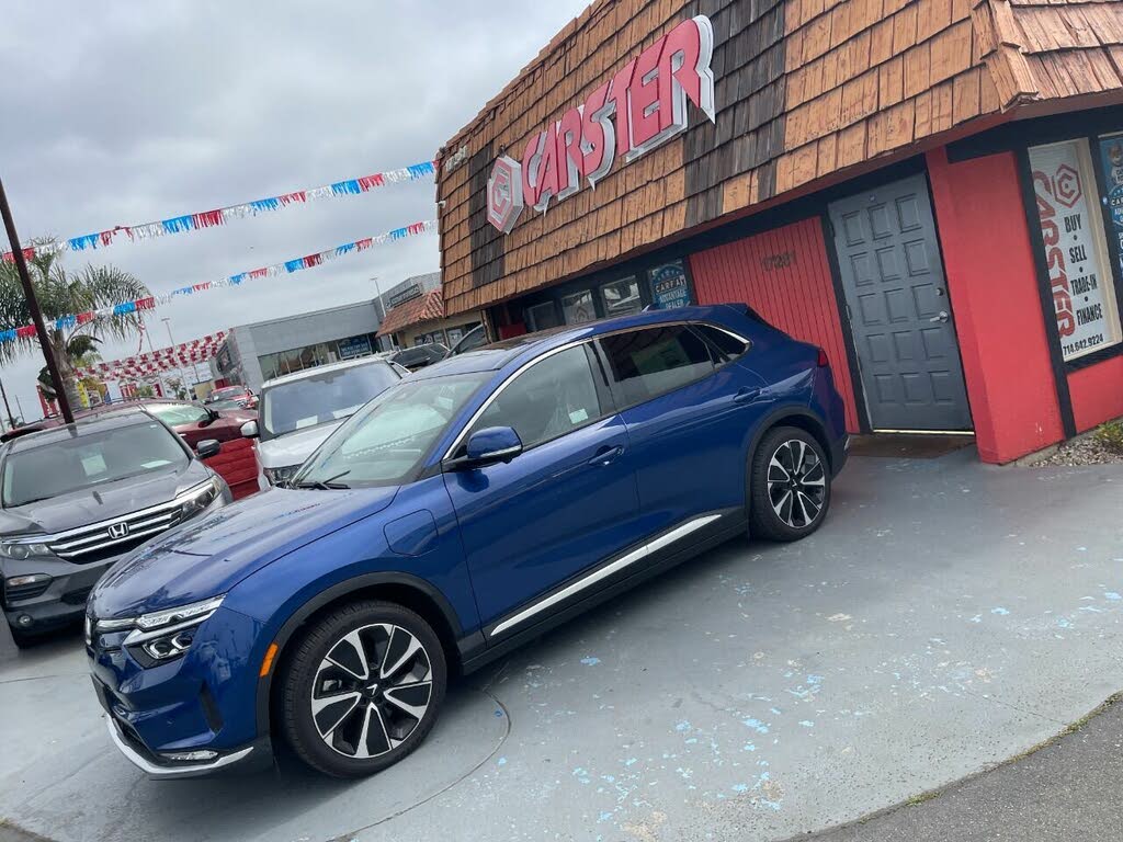 2023 Vinfast VF 8 photo 16