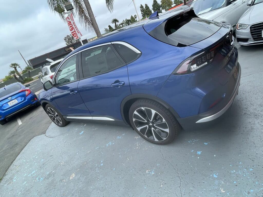 2023 Vinfast VF 8 photo 22