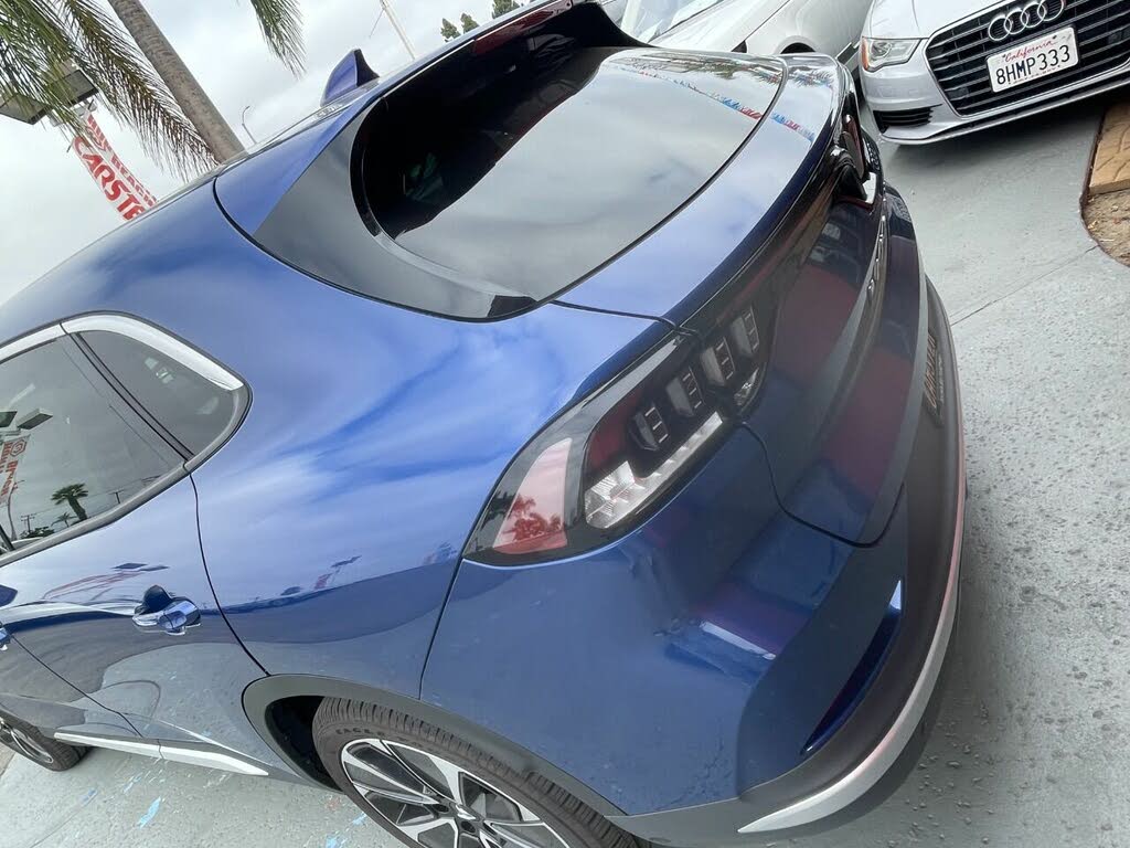 2023 Vinfast VF 8 photo 23