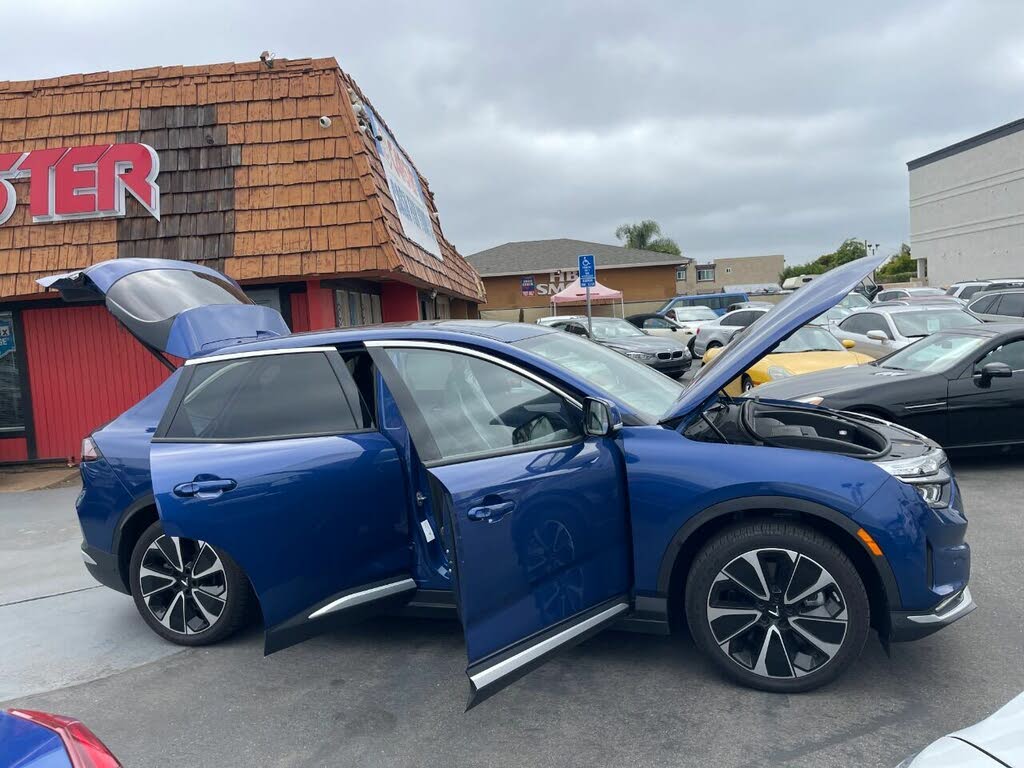 2023 Vinfast VF 8 photo 41
