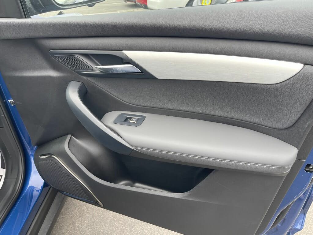 2023 Vinfast VF 8 photo 44