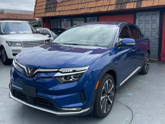 2023 Vinfast VF 8 photo 3