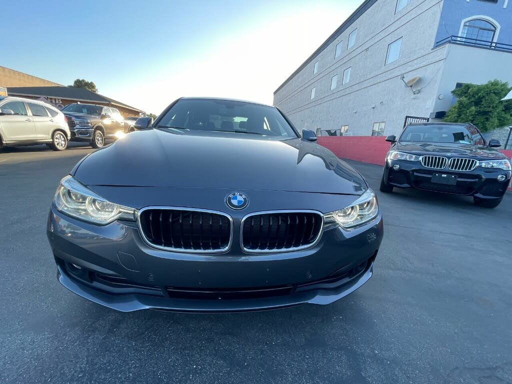 2018 Bmw 330i photo 2
