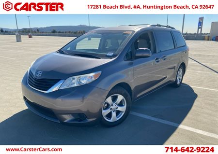 2014 Toyota Sienna LE AAS