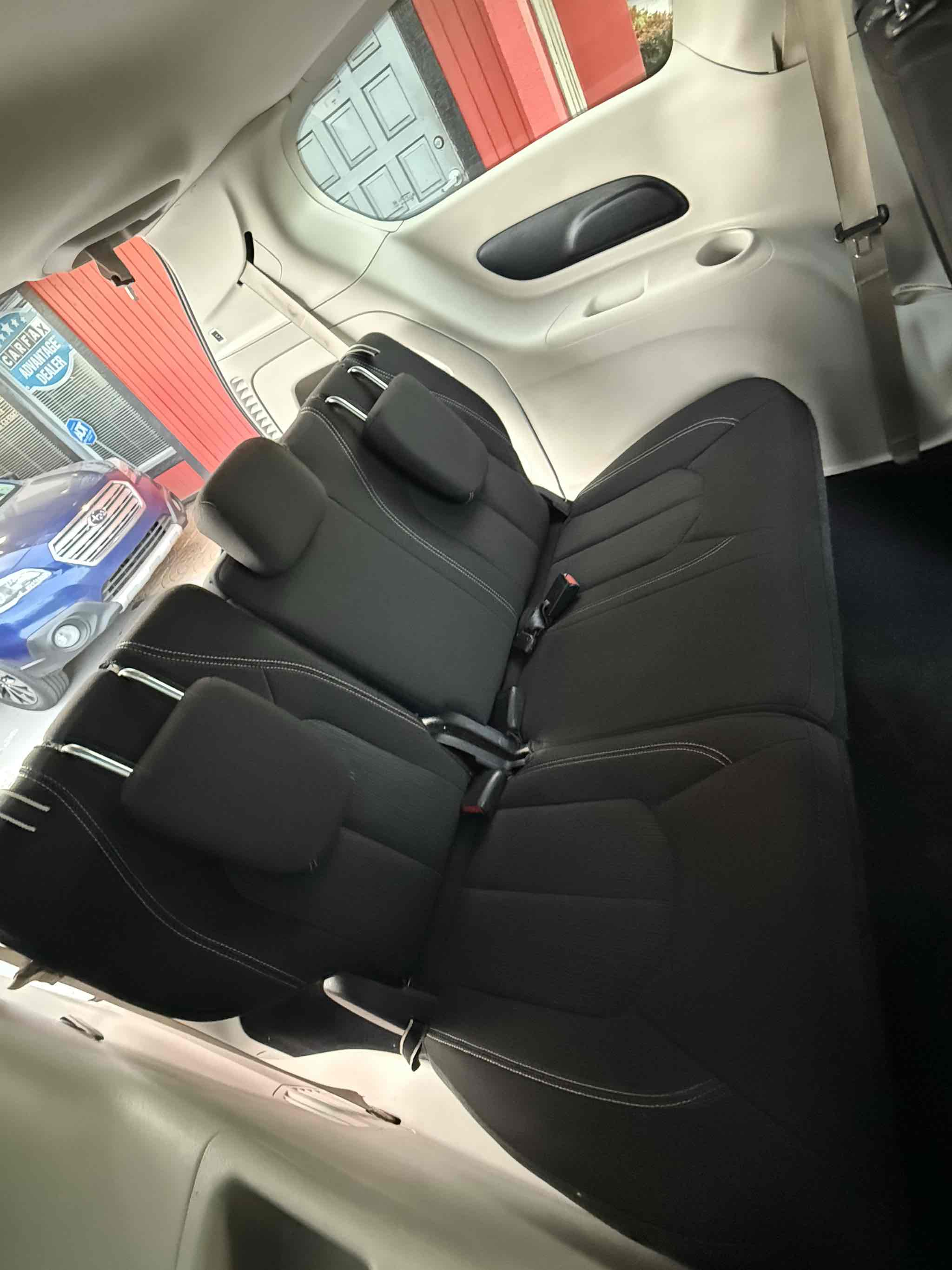 2023 Chrysler Voyager LX photo 22