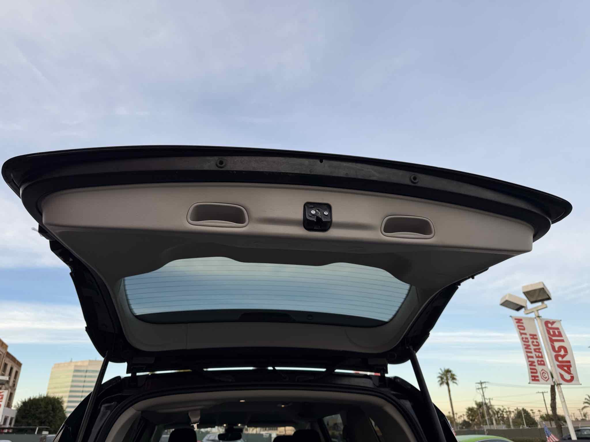 2023 Chrysler Voyager LX photo 32