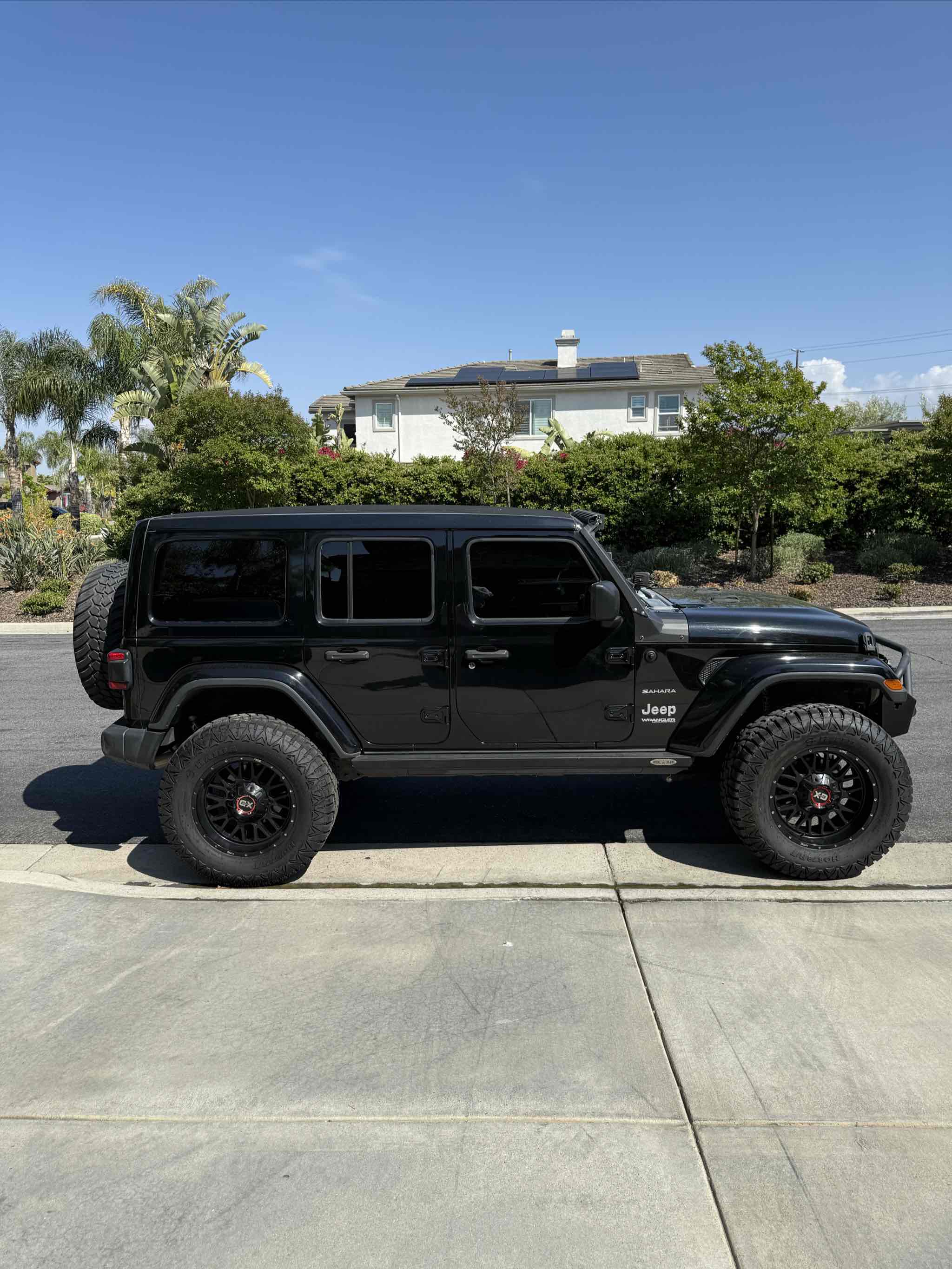 2019 Jeep Wrangler Unlimited Sahara photo 4