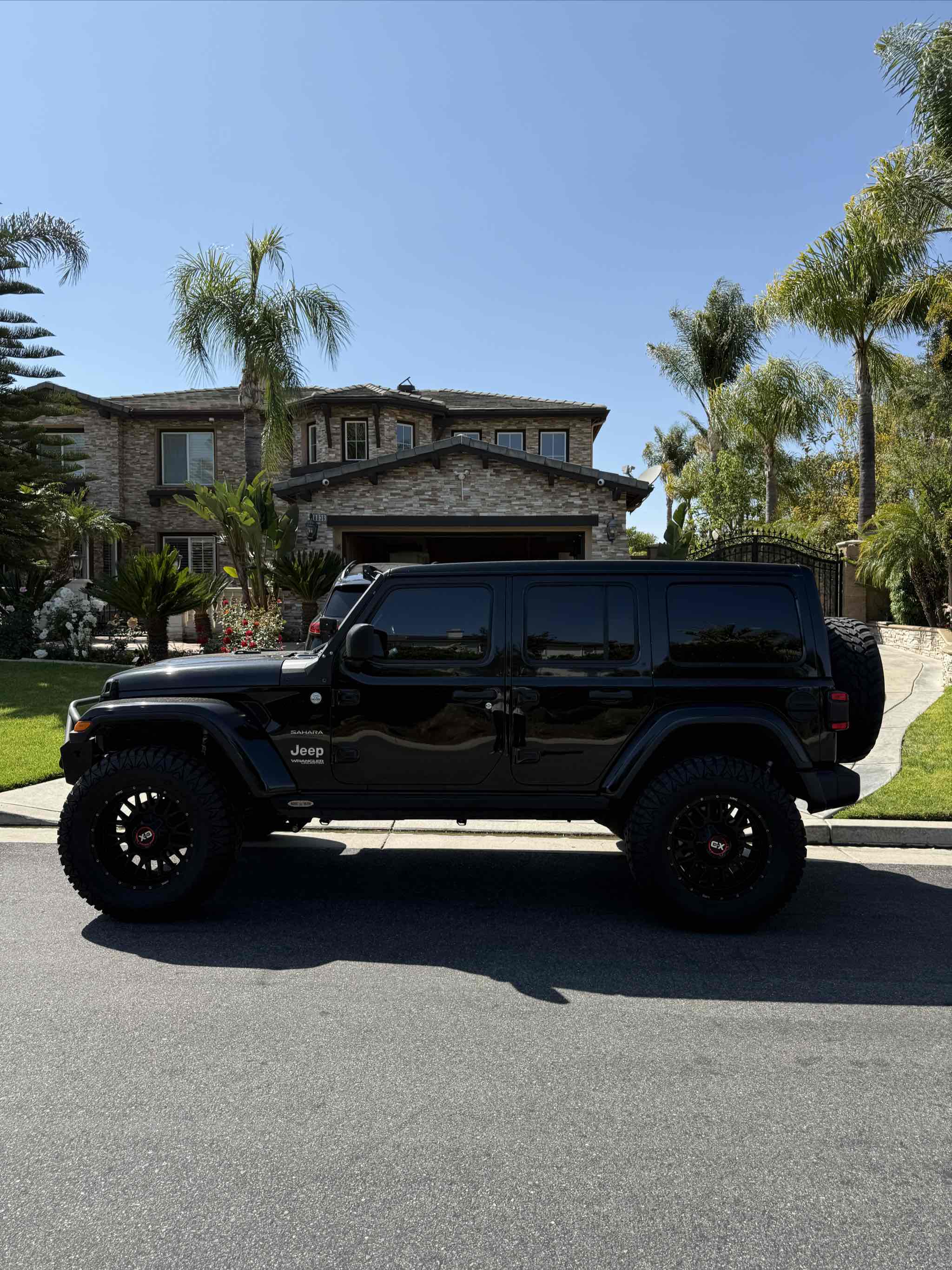2019 Jeep Wrangler Unlimited Sahara photo 6