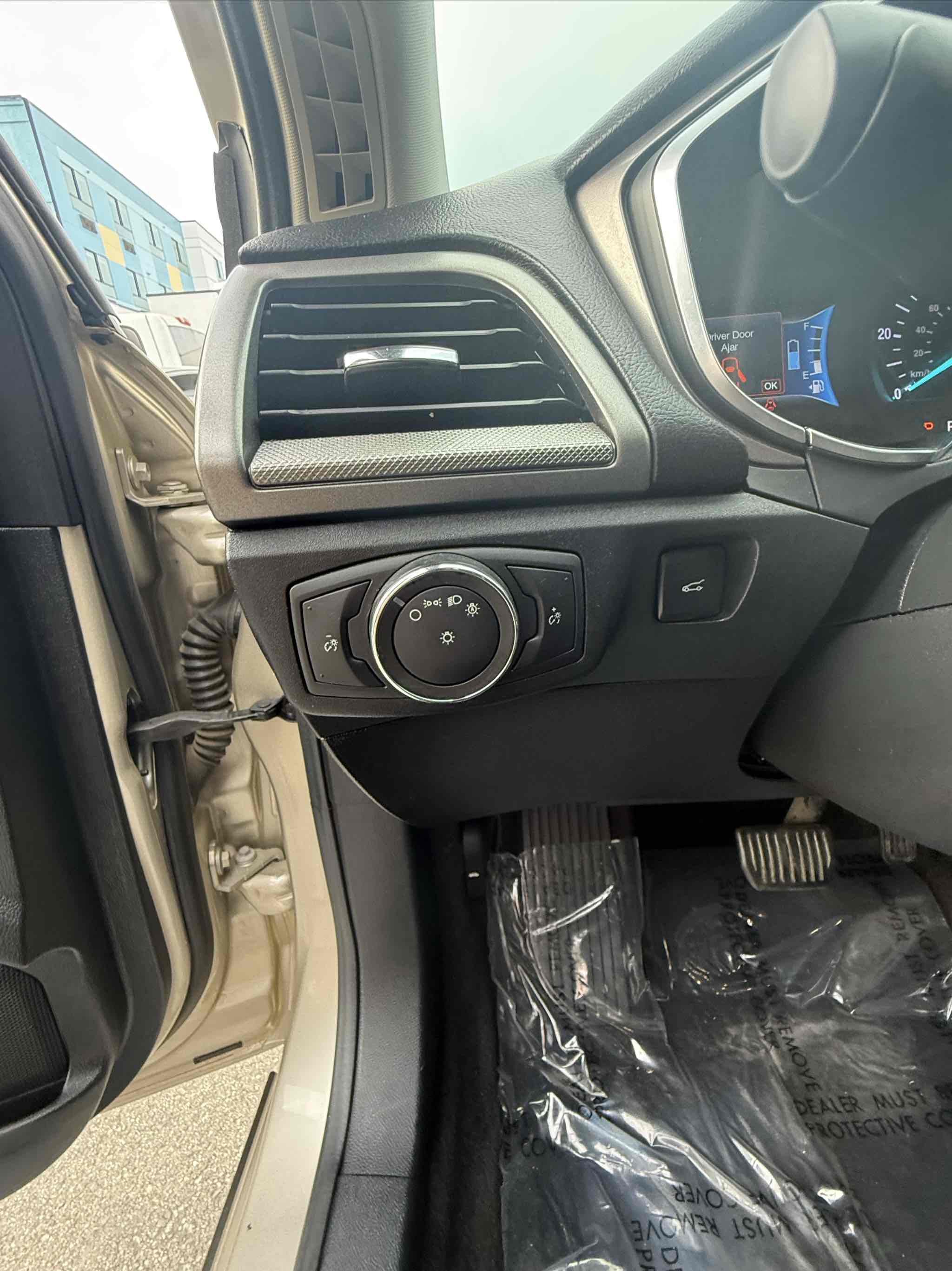 2017 Ford Fusion SE Hybrid photo 49