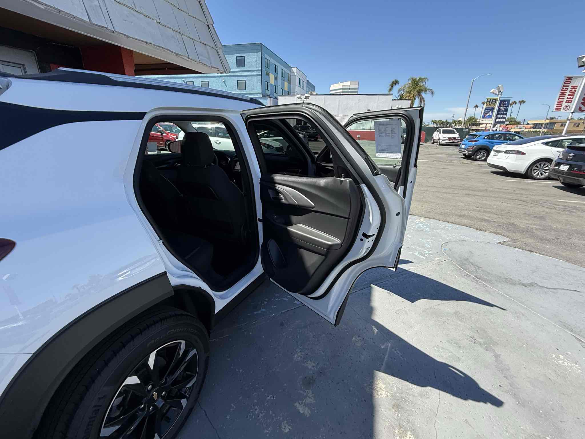 2023 Chevrolet Trailblazer LT photo 32