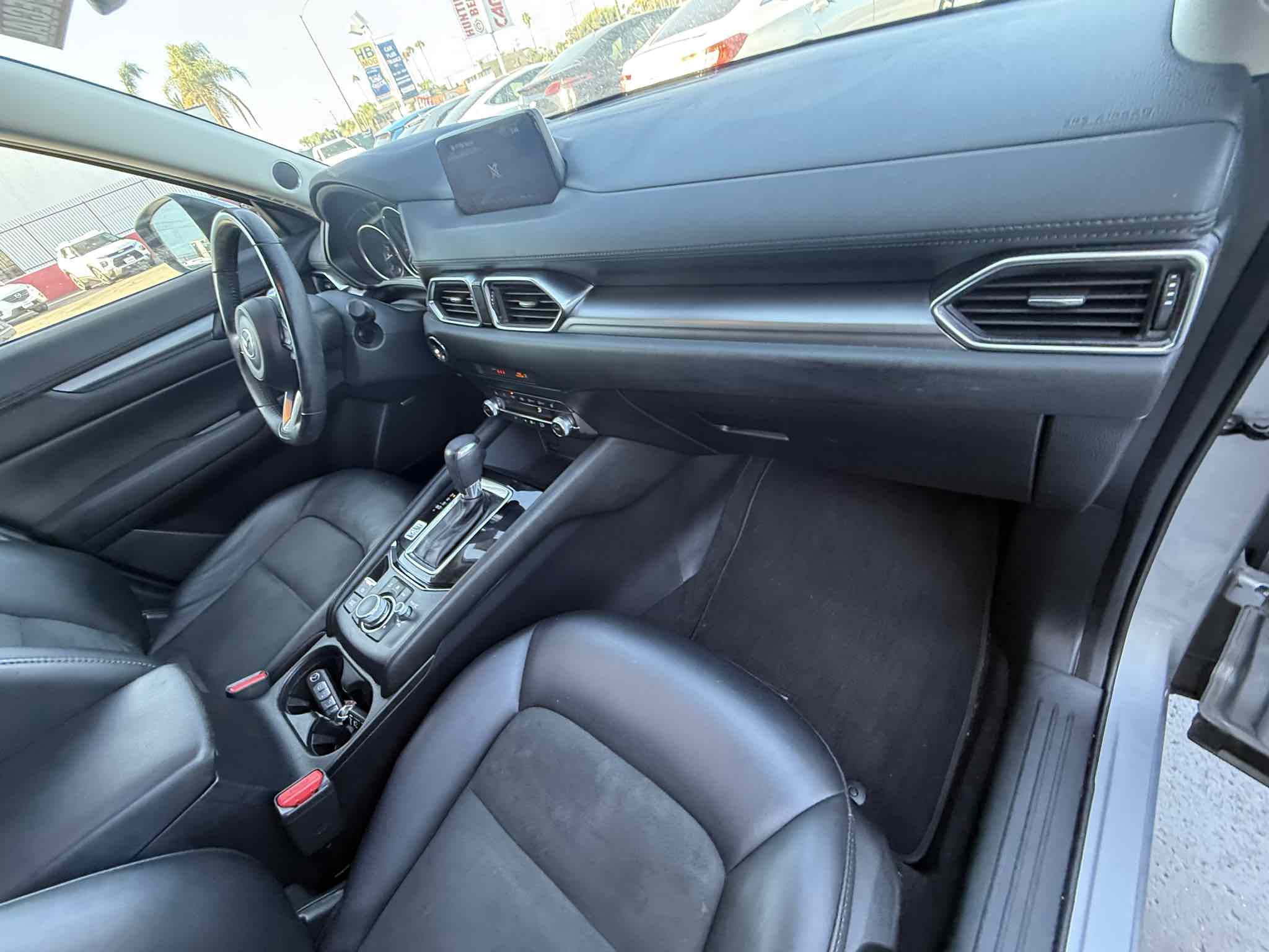 2019 Mazda CX-5 Touring photo 40