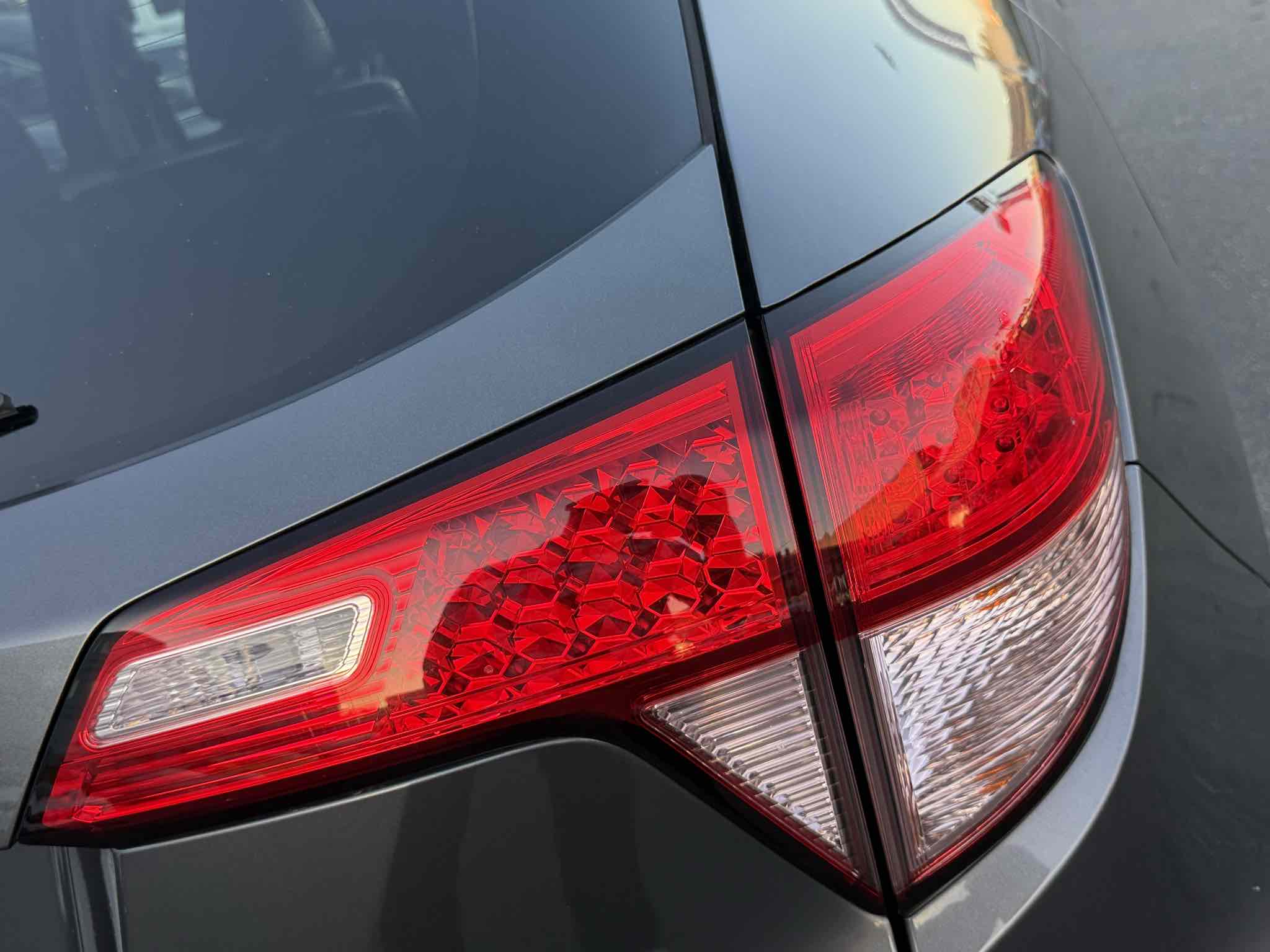 2016 Honda HR-V EX-L photo 20