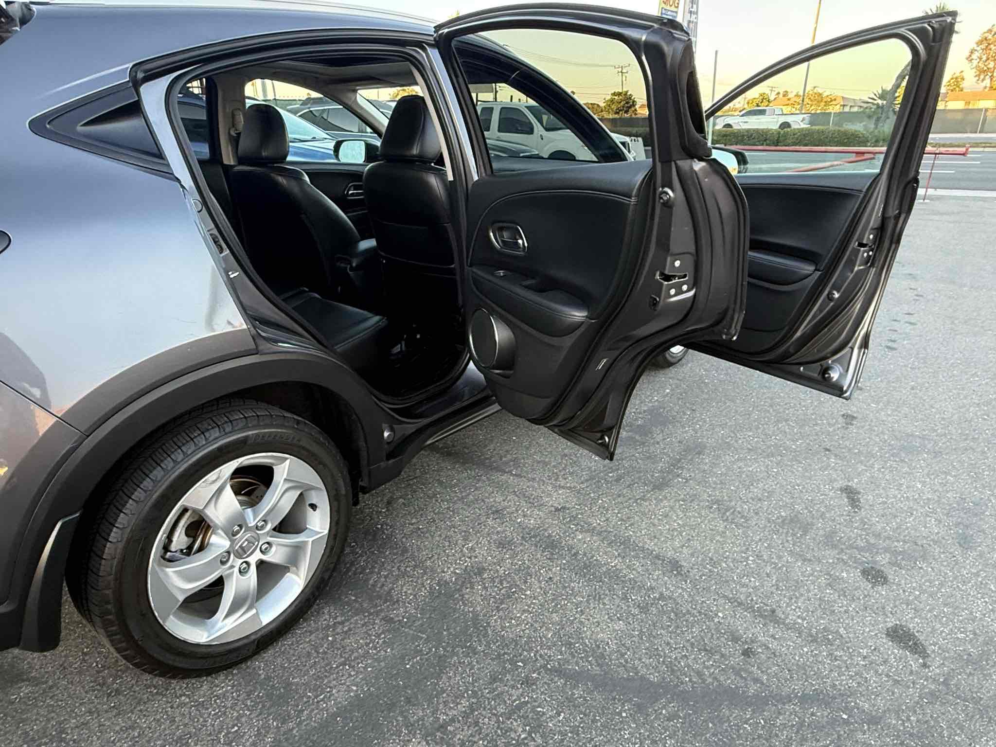 2016 Honda HR-V EX-L photo 28