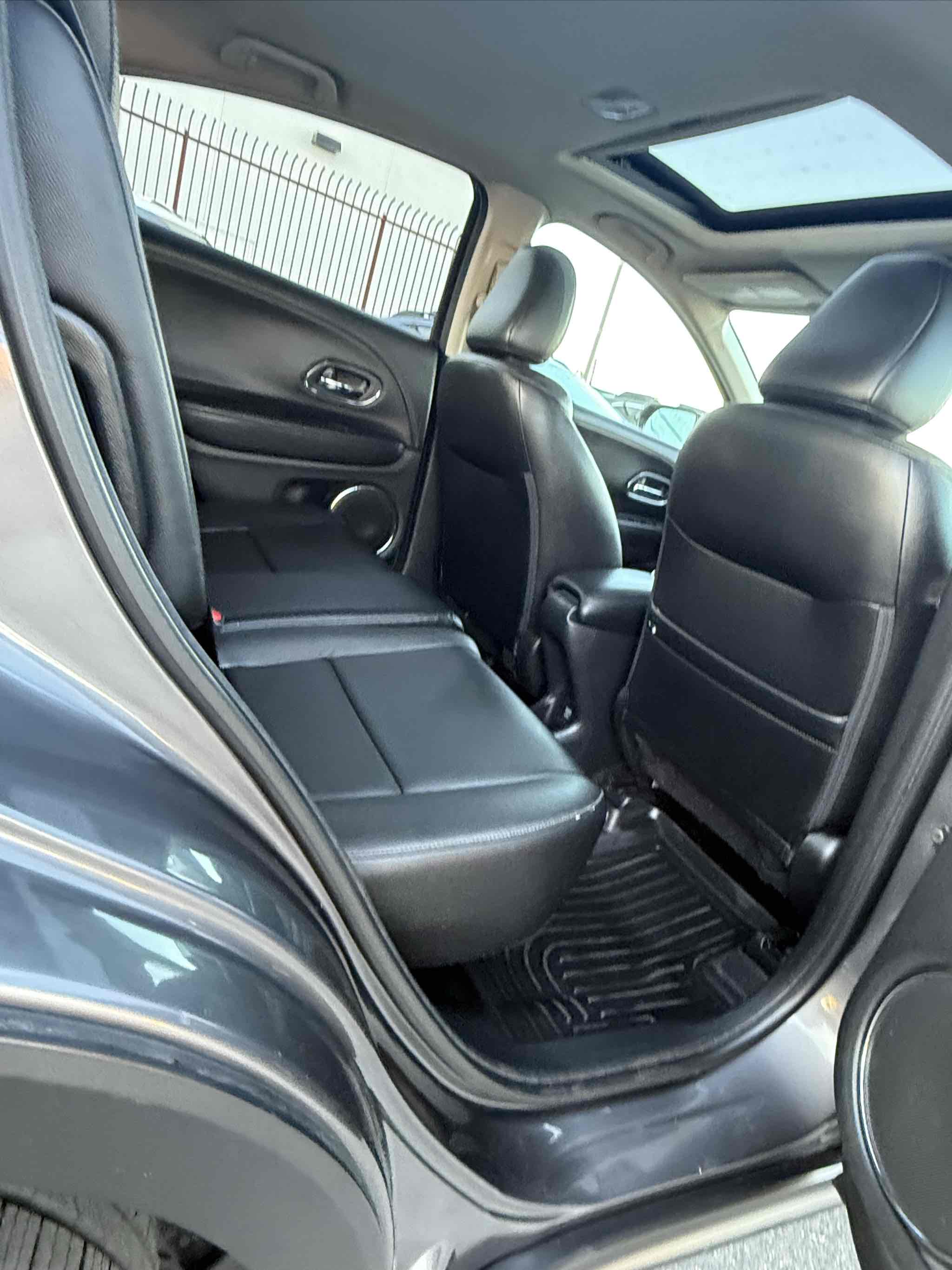 2016 Honda HR-V EX-L photo 40