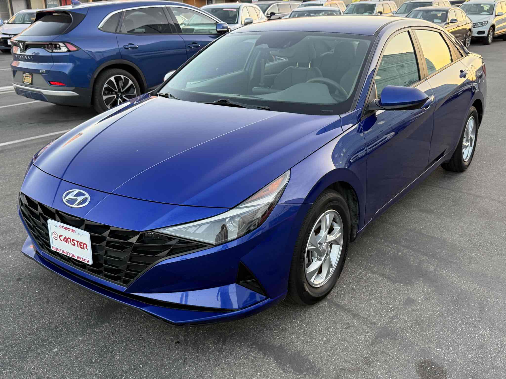 2021 Hyundai Elantra SE photo 3