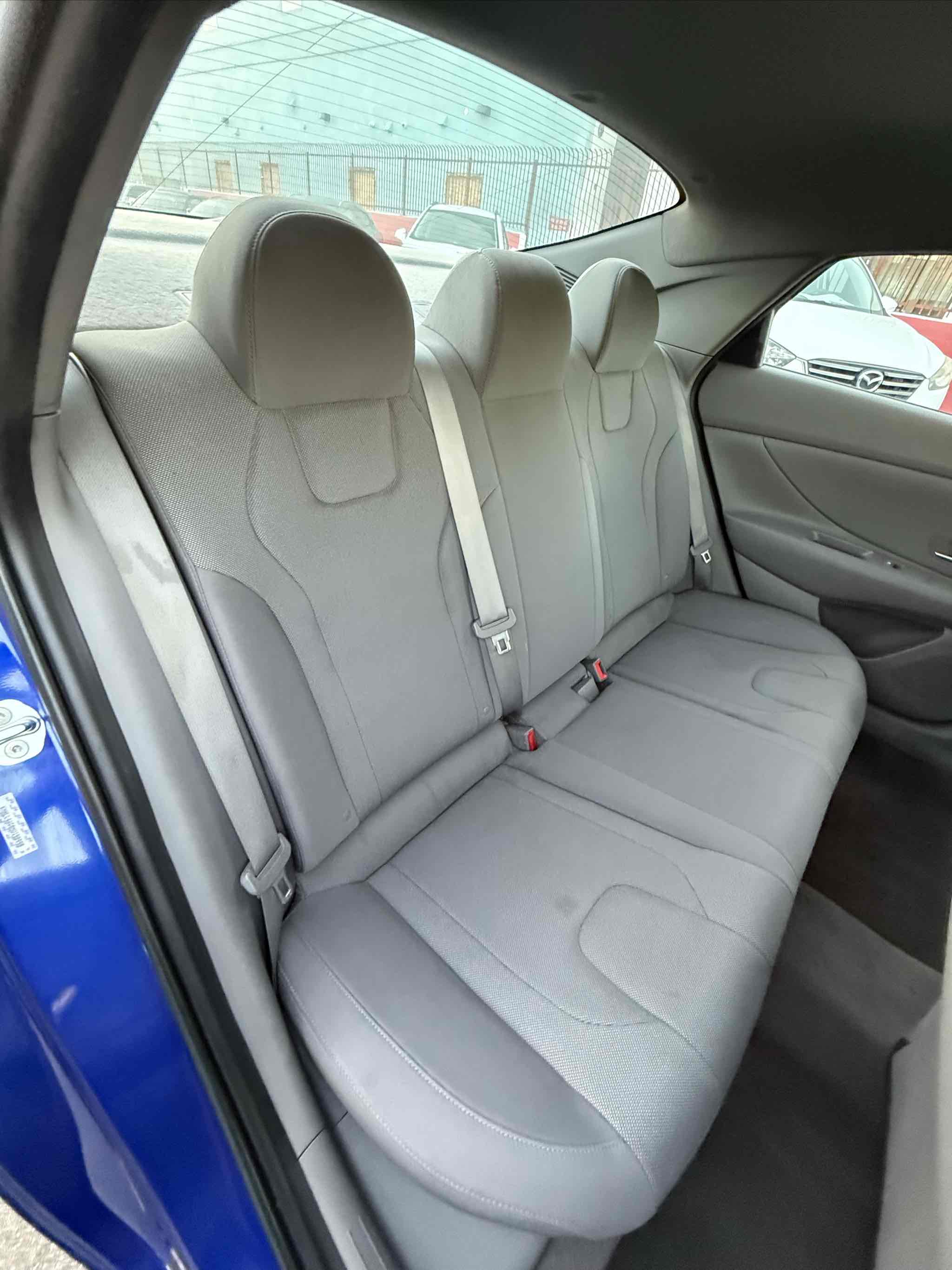 2021 Hyundai Elantra SE photo 13