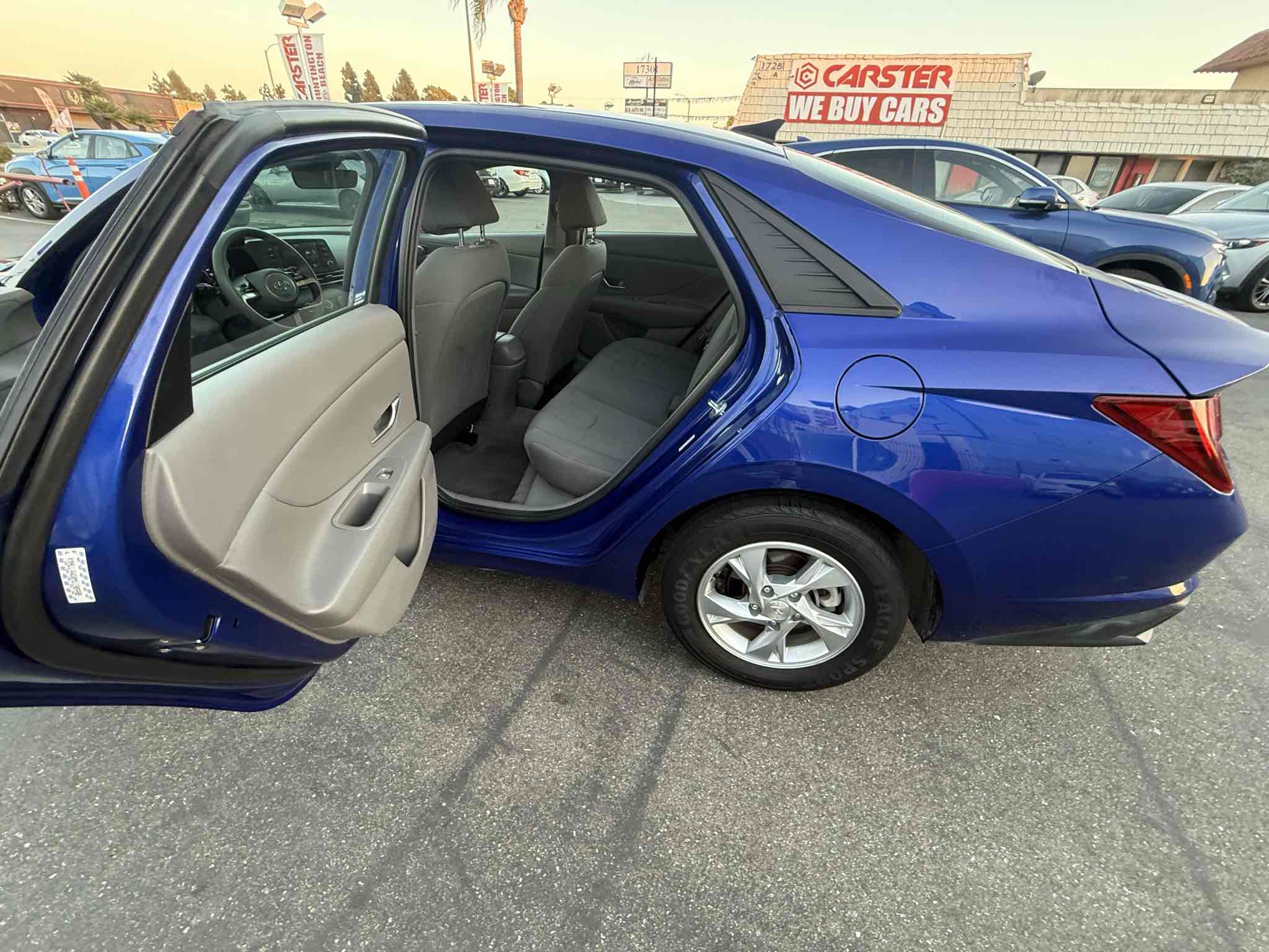 2021 Hyundai Elantra SE photo 57