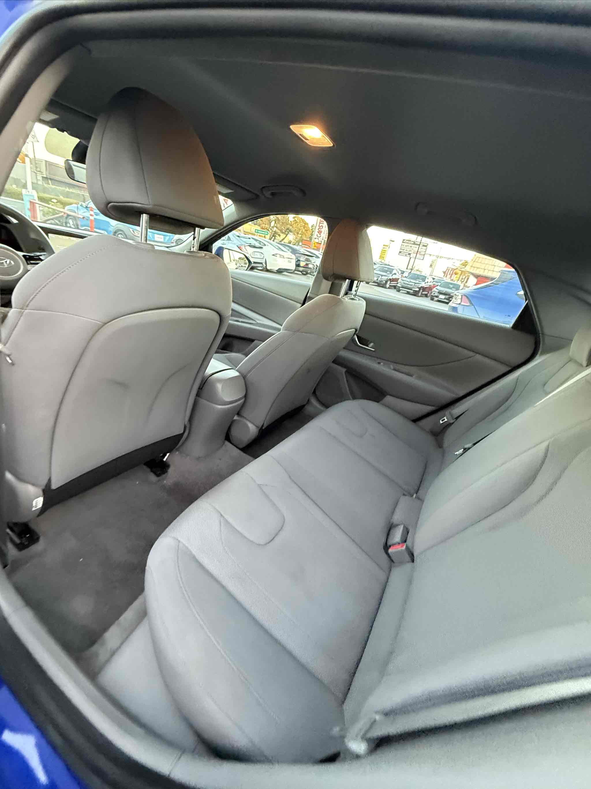 2021 Hyundai Elantra SE photo 59