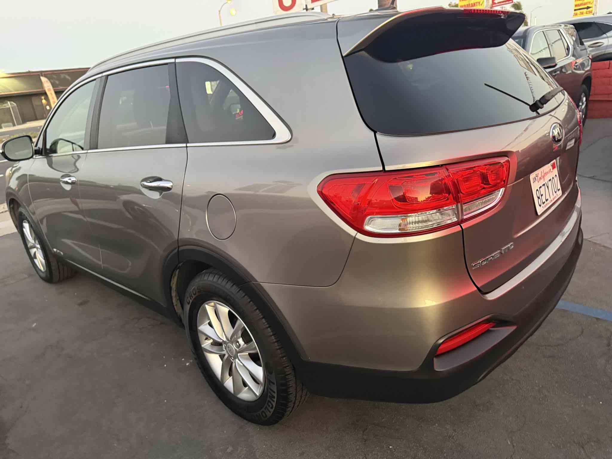 2017 Kia Sorento LX V6 photo 8