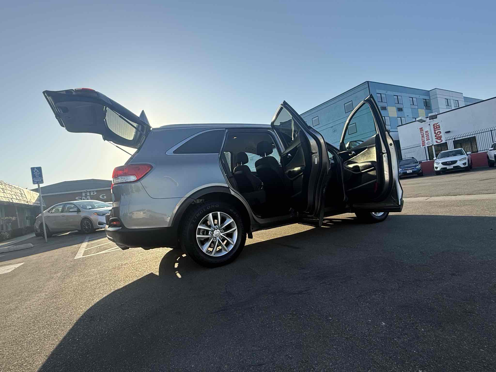 2017 Kia Sorento LX V6 photo 28