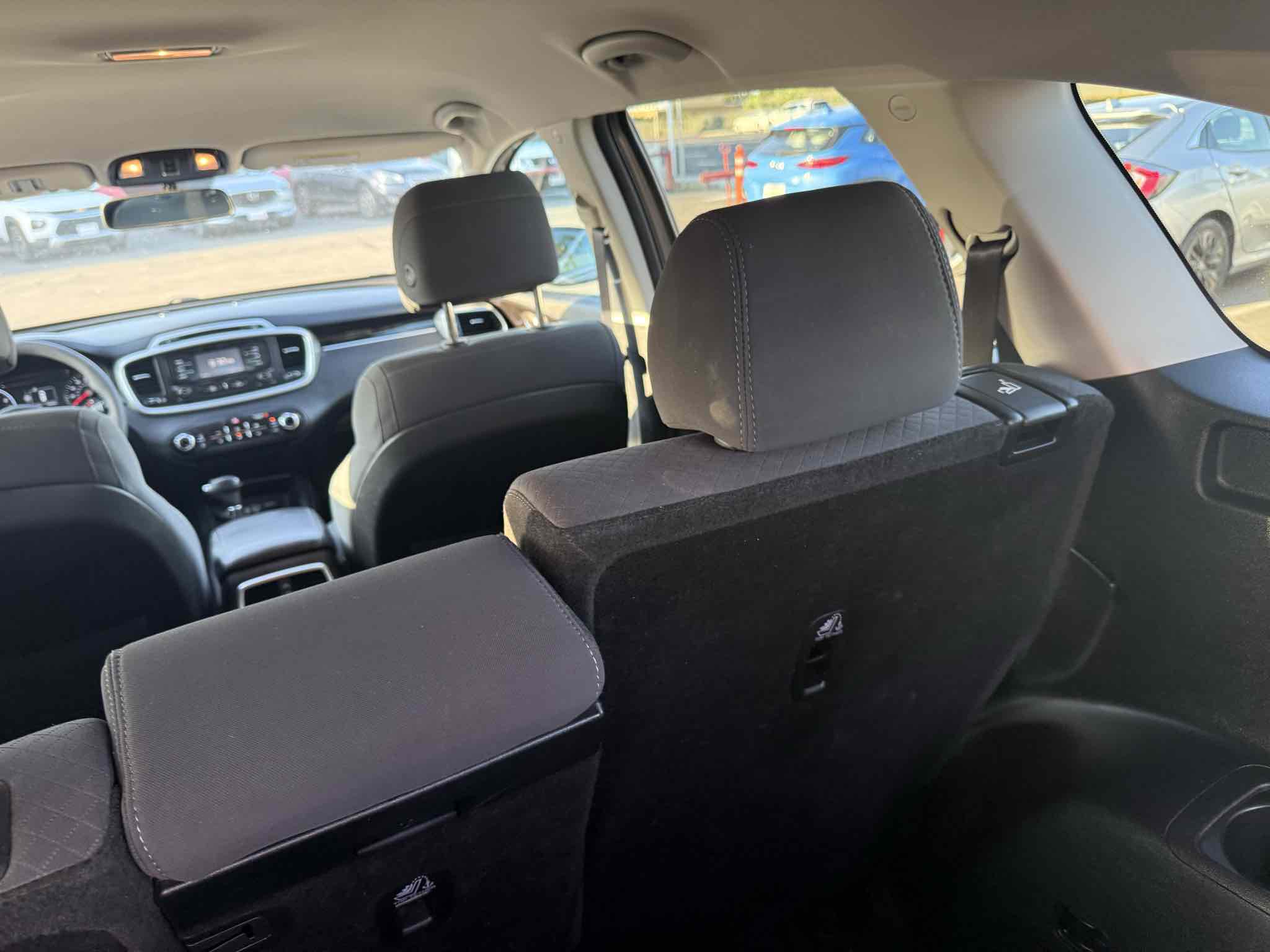 2017 Kia Sorento LX V6 photo 44