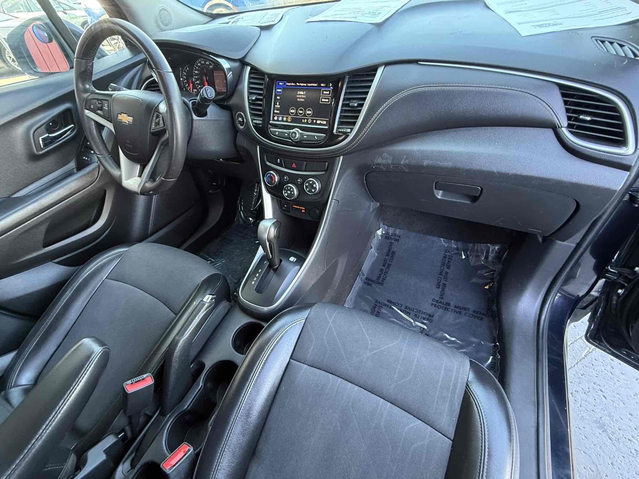 2021 Chevrolet Trax LT photo 32