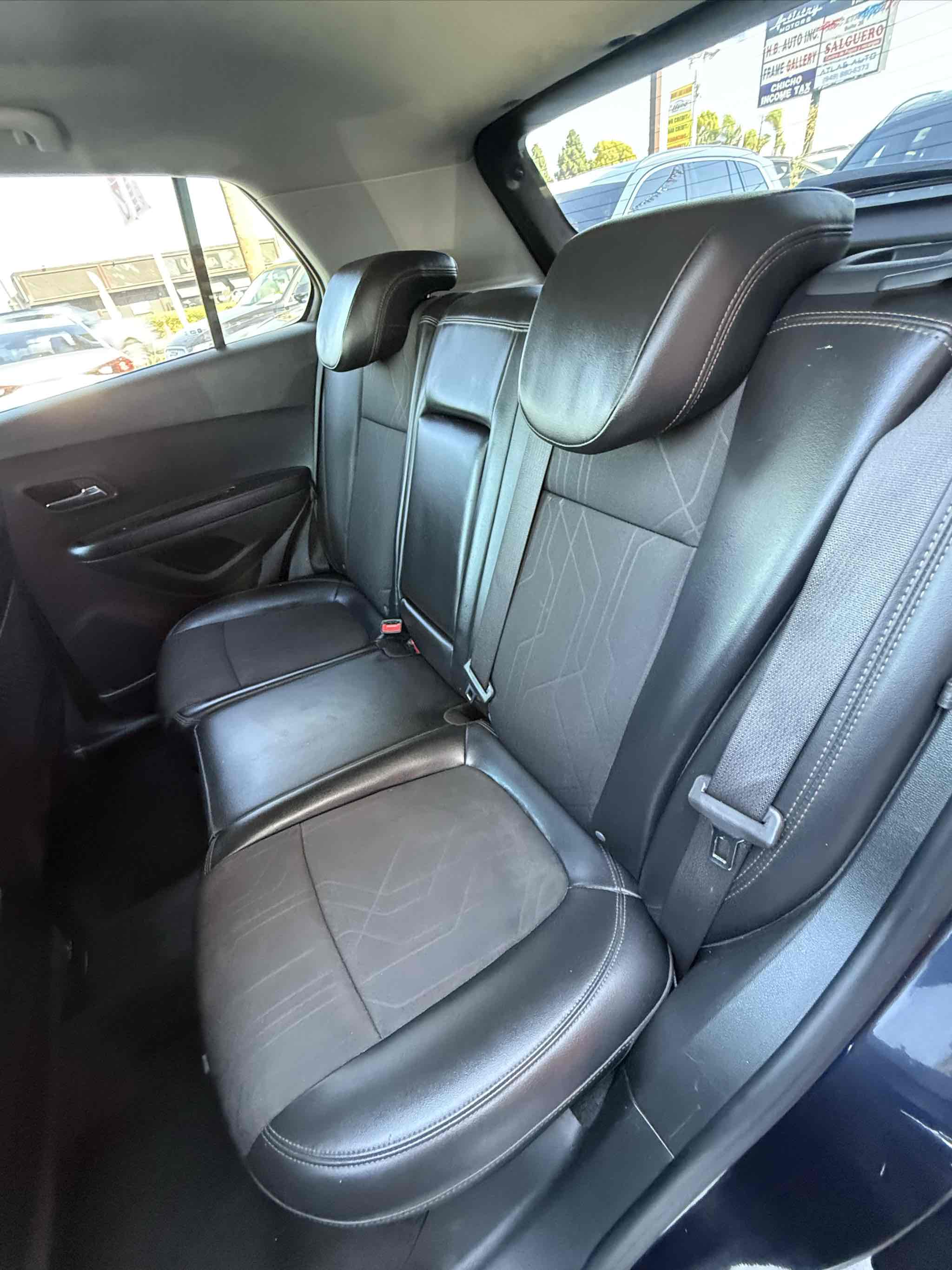 2021 Chevrolet Trax LT photo 11
