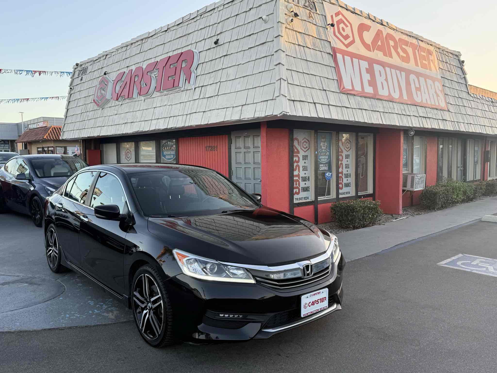2017 Honda Accord Sport photo 9