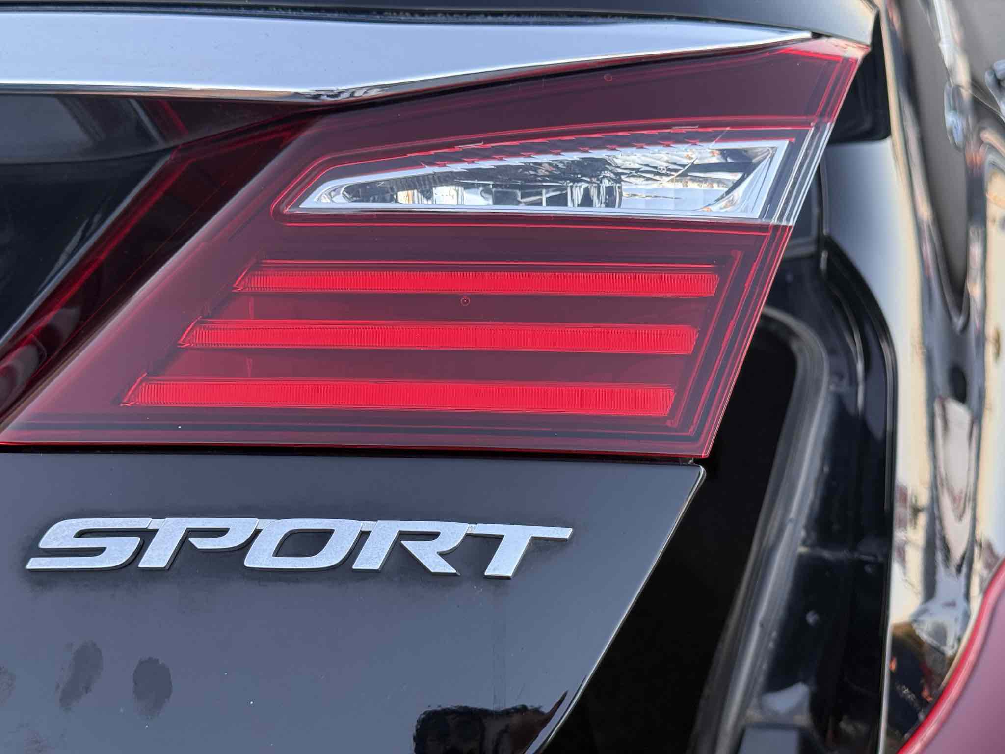 2017 Honda Accord Sport photo 14