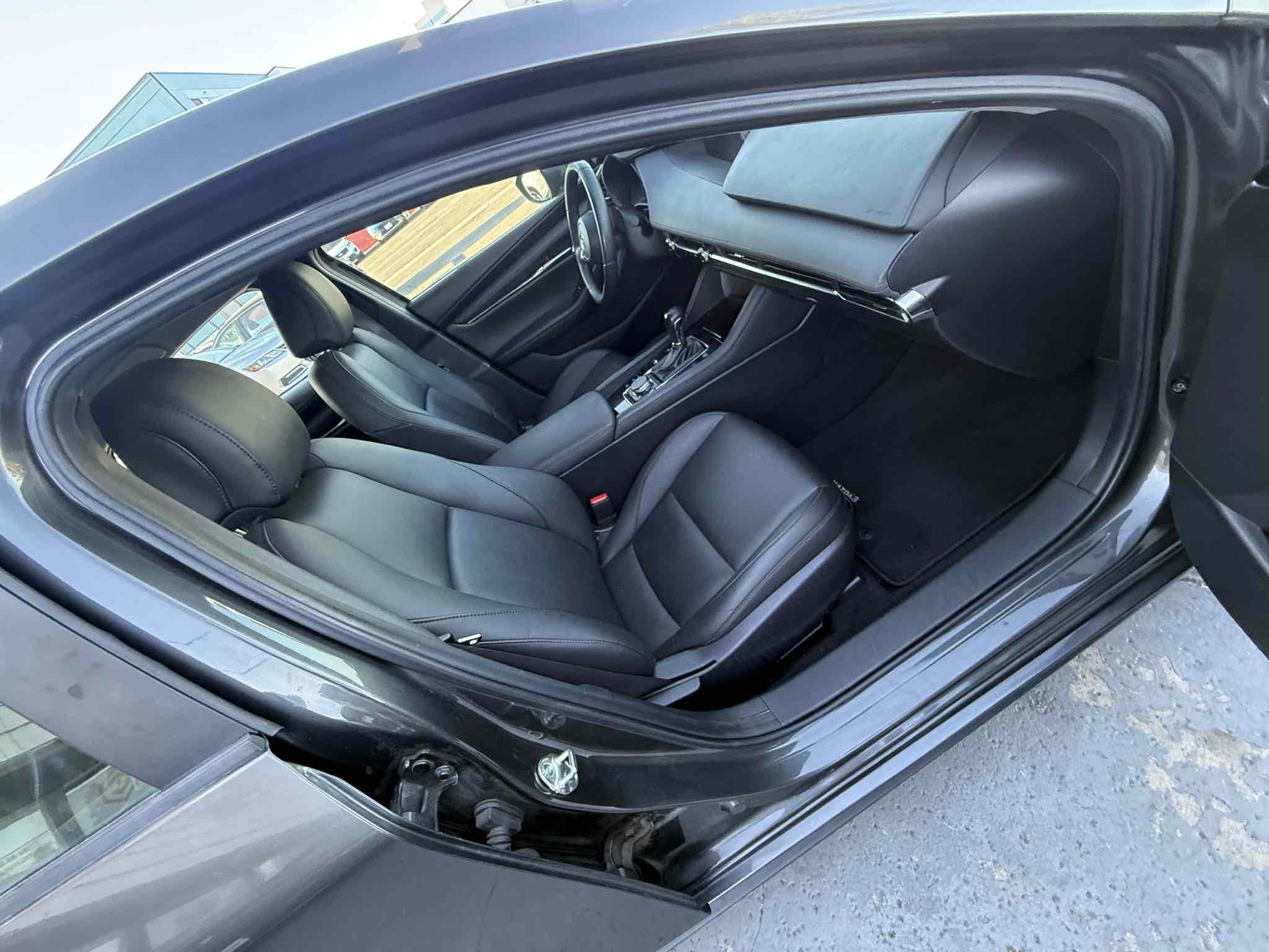 2019 Mazda Mazda3 Sedan Preferred photo 34
