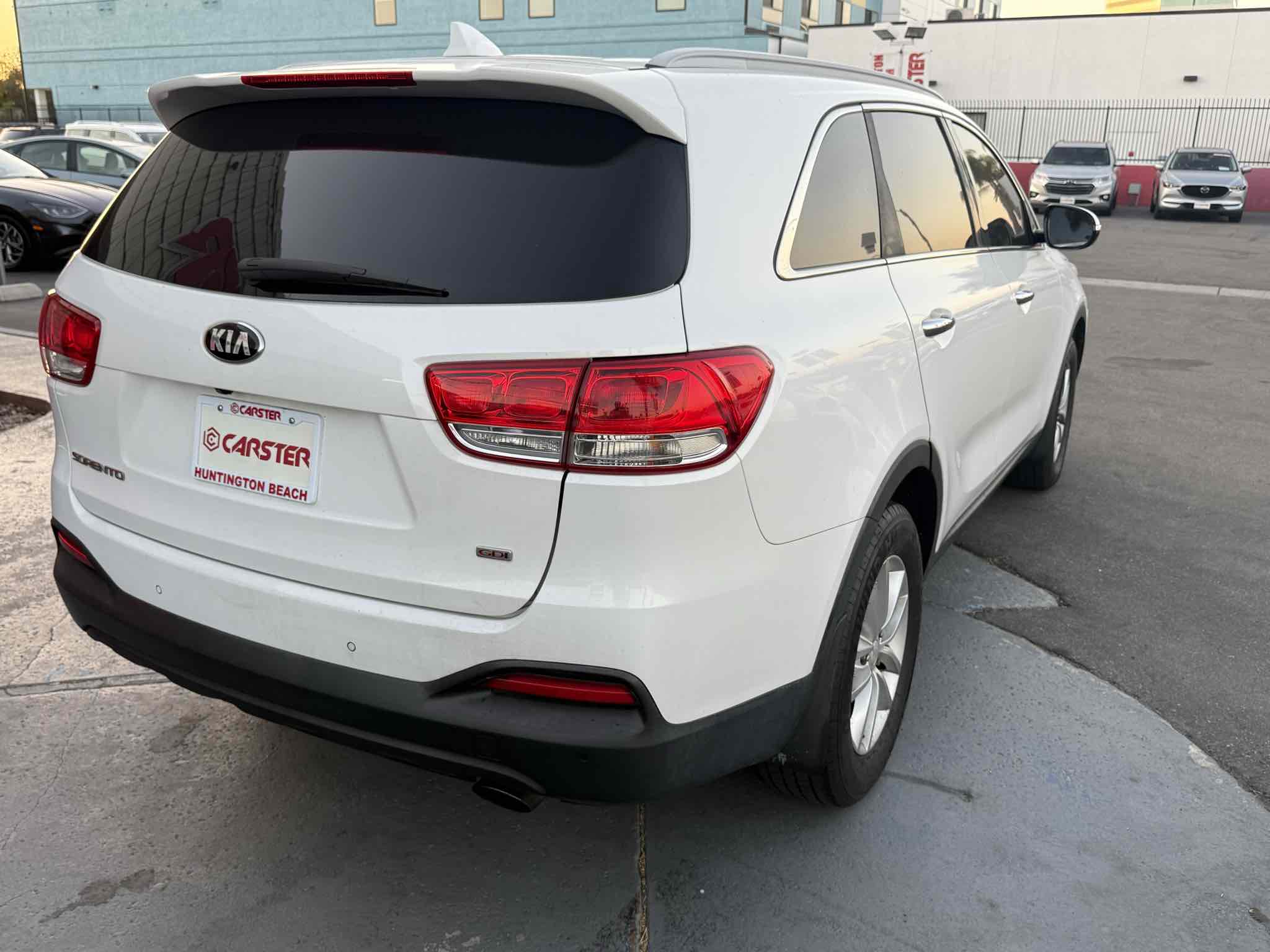 2017 Kia Sorento LX photo 4