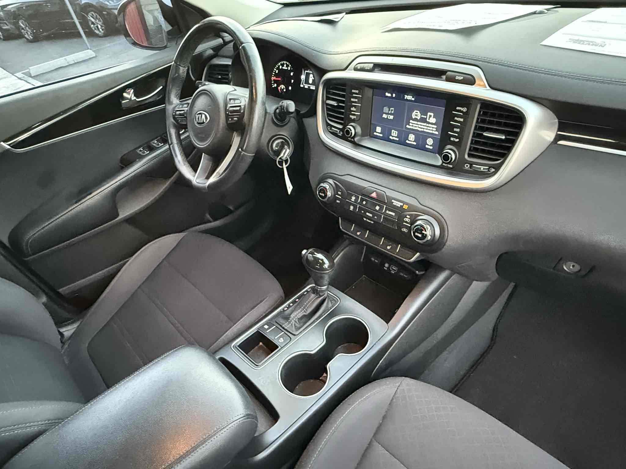 2017 Kia Sorento LX photo 30
