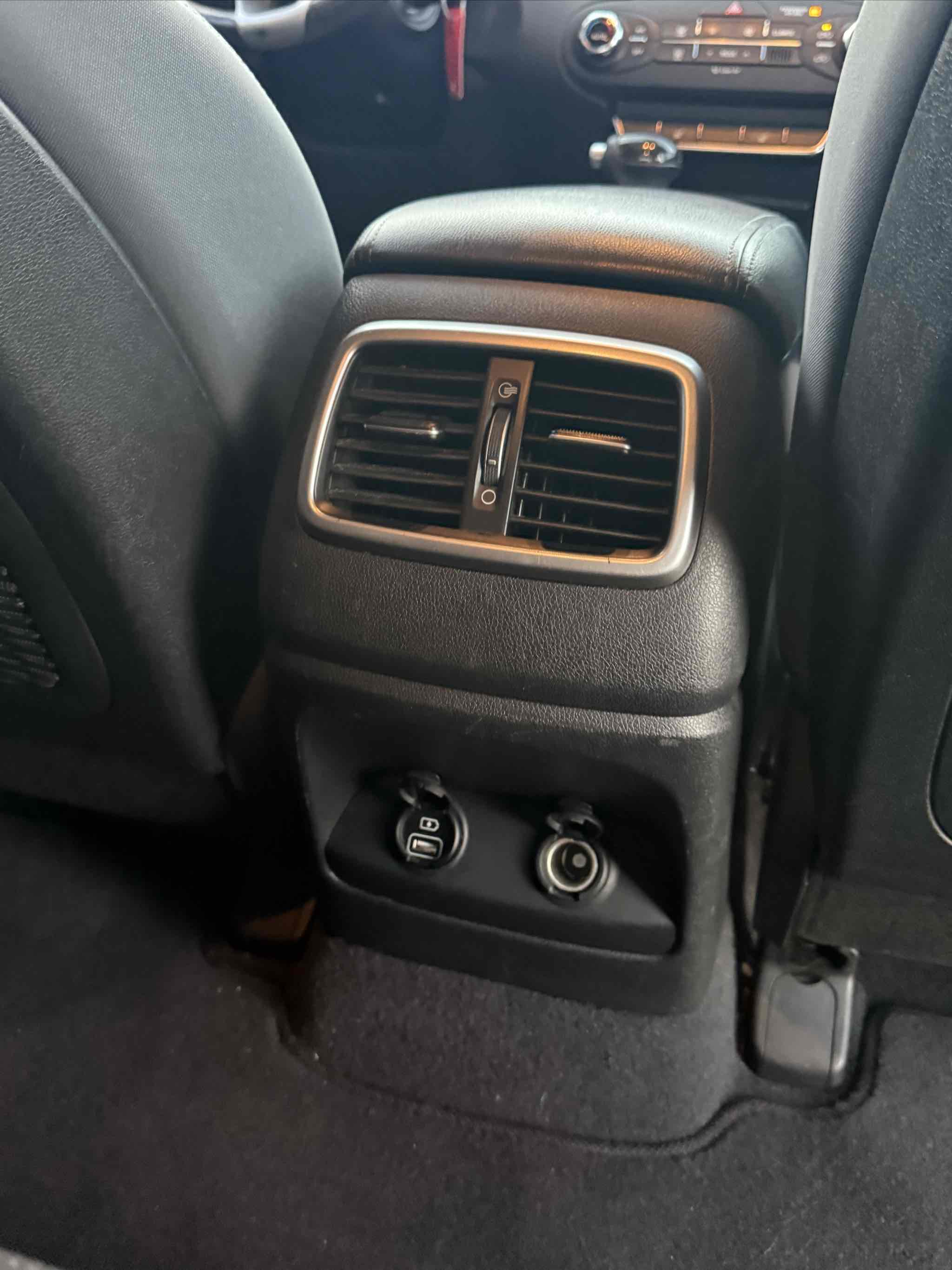 2017 Kia Sorento LX photo 36