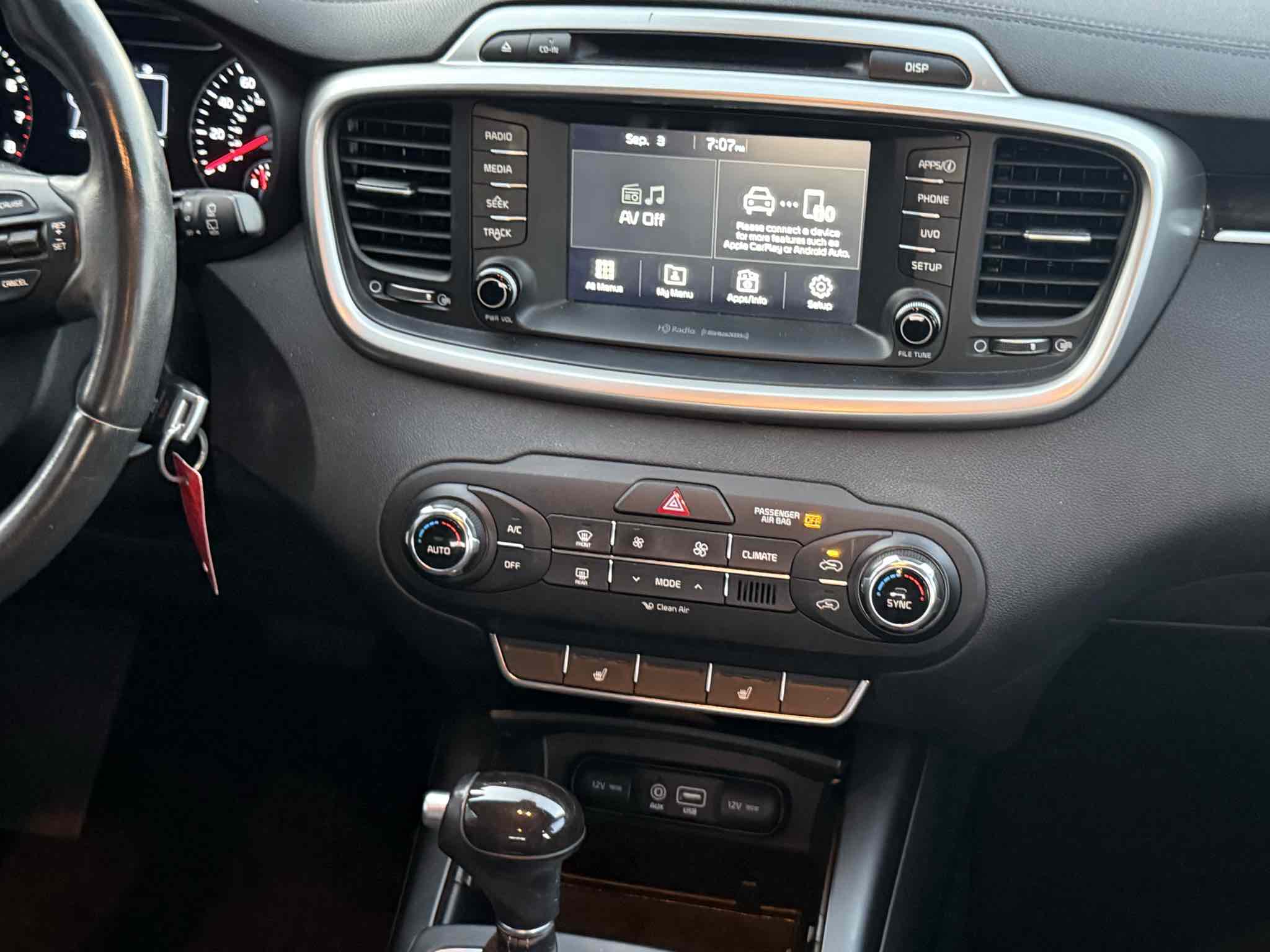 2017 Kia Sorento LX photo 39