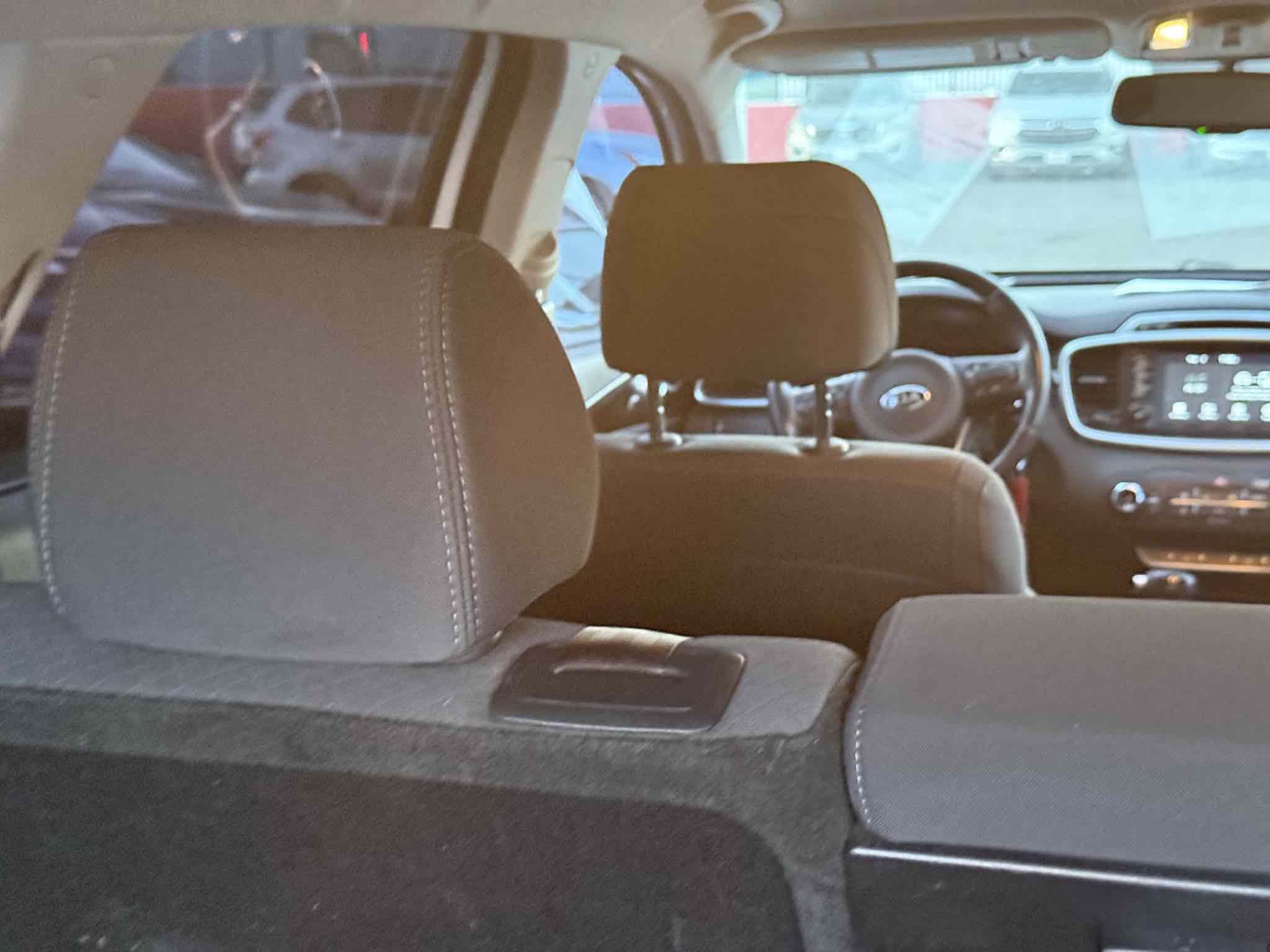 2017 Kia Sorento LX photo 54