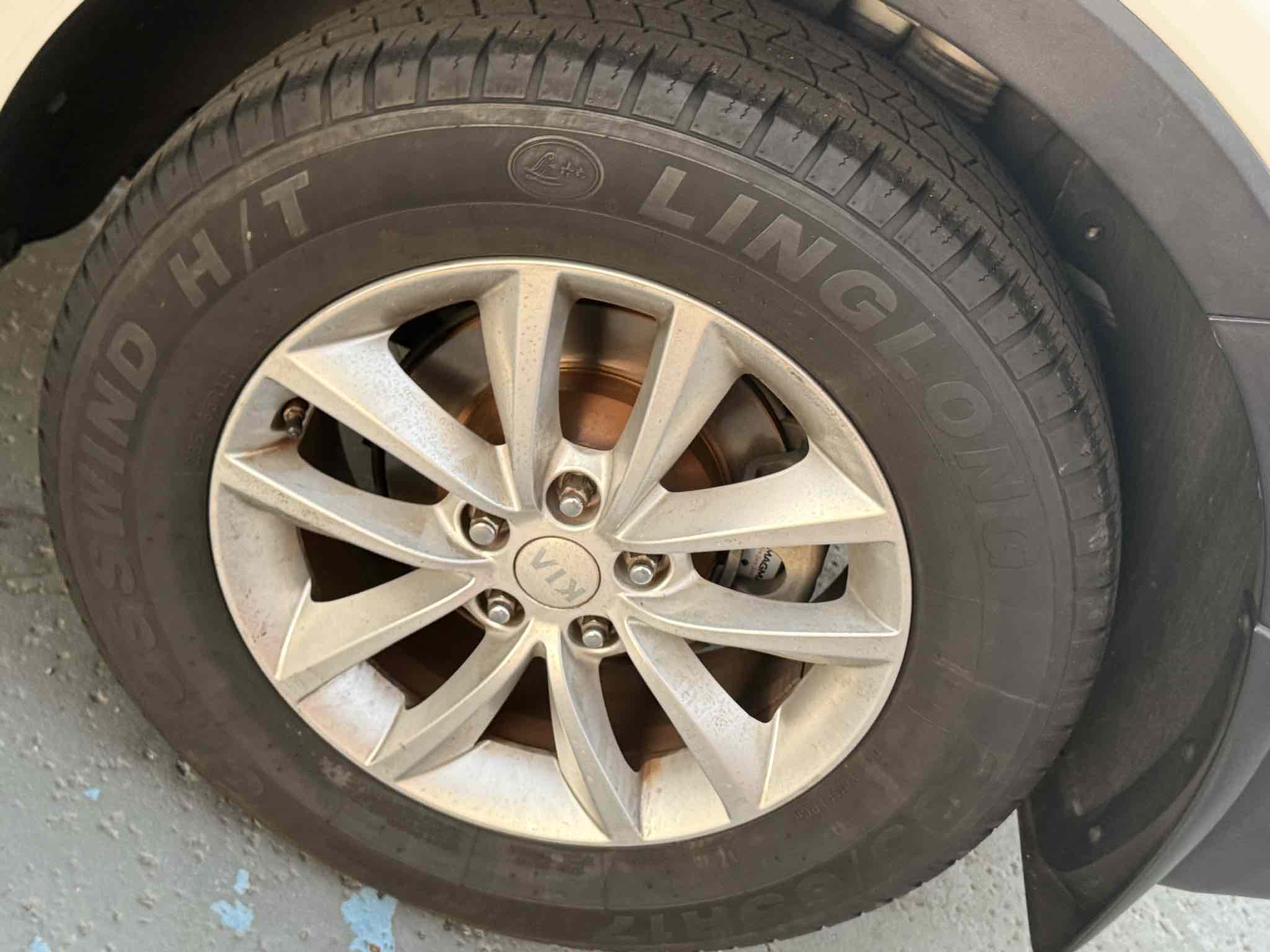 2017 Kia Sorento LX photo 57