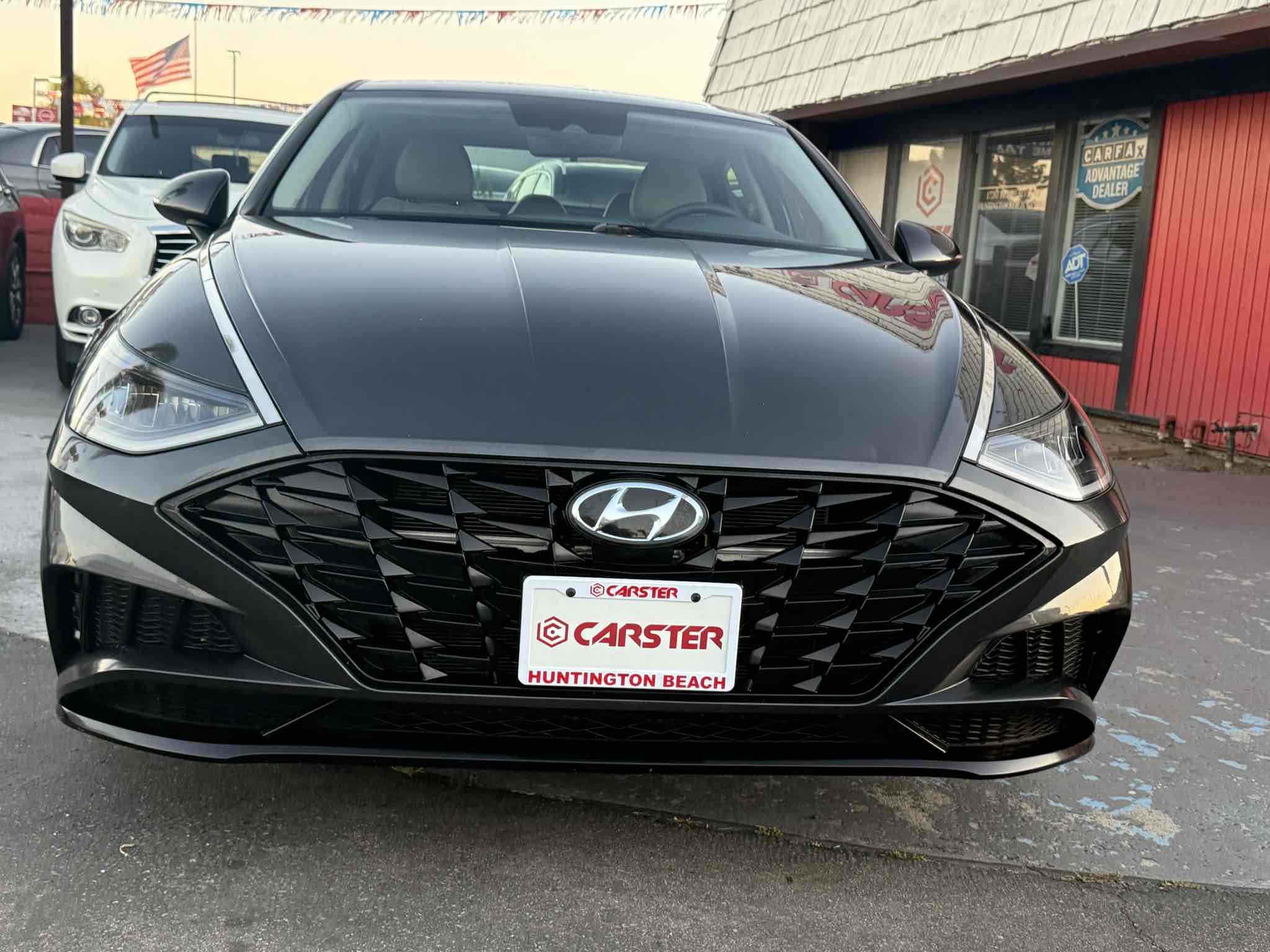 2020 Hyundai Sonata SEL photo 2