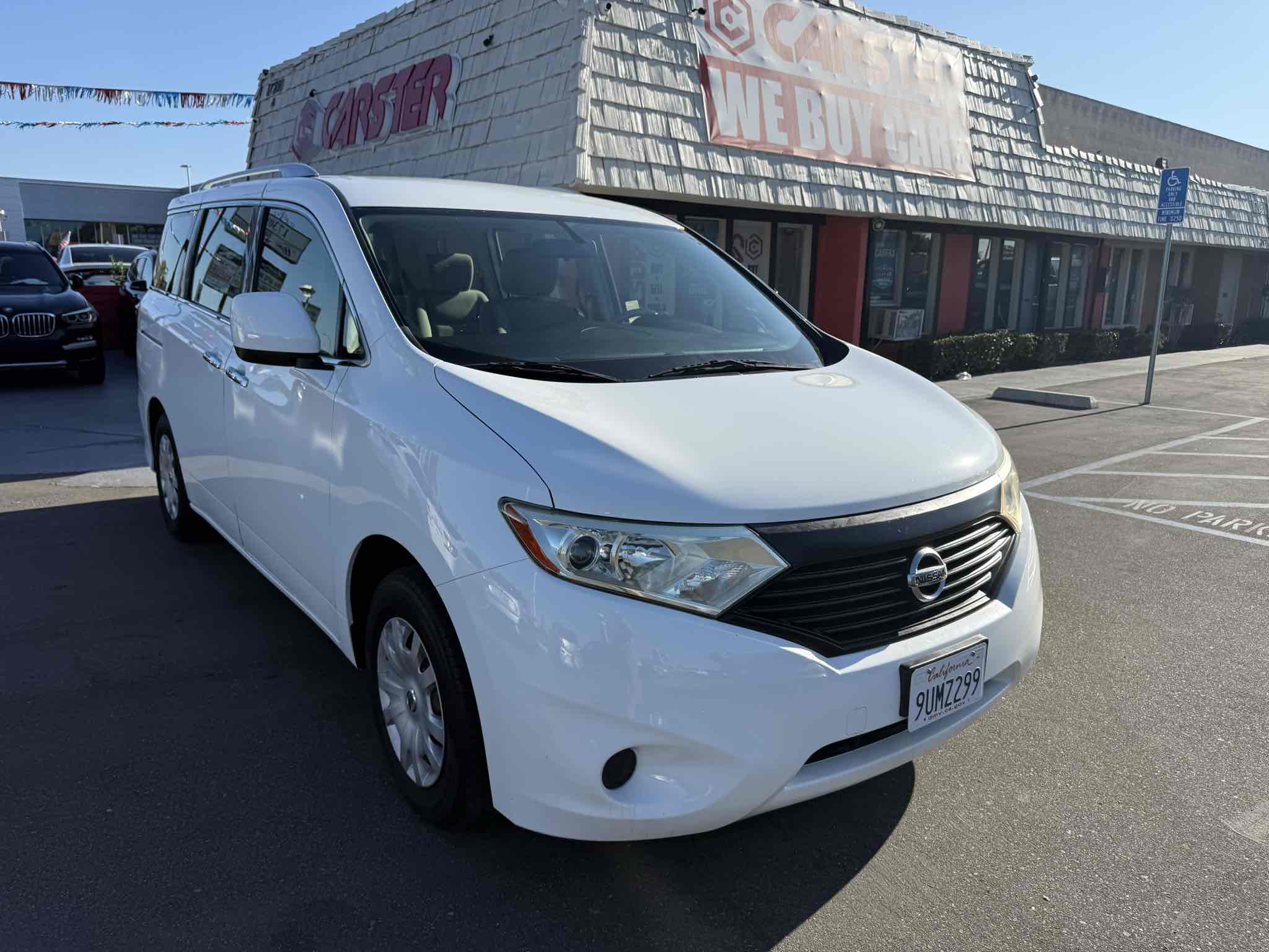 2014 Nissan Quest S photo 4