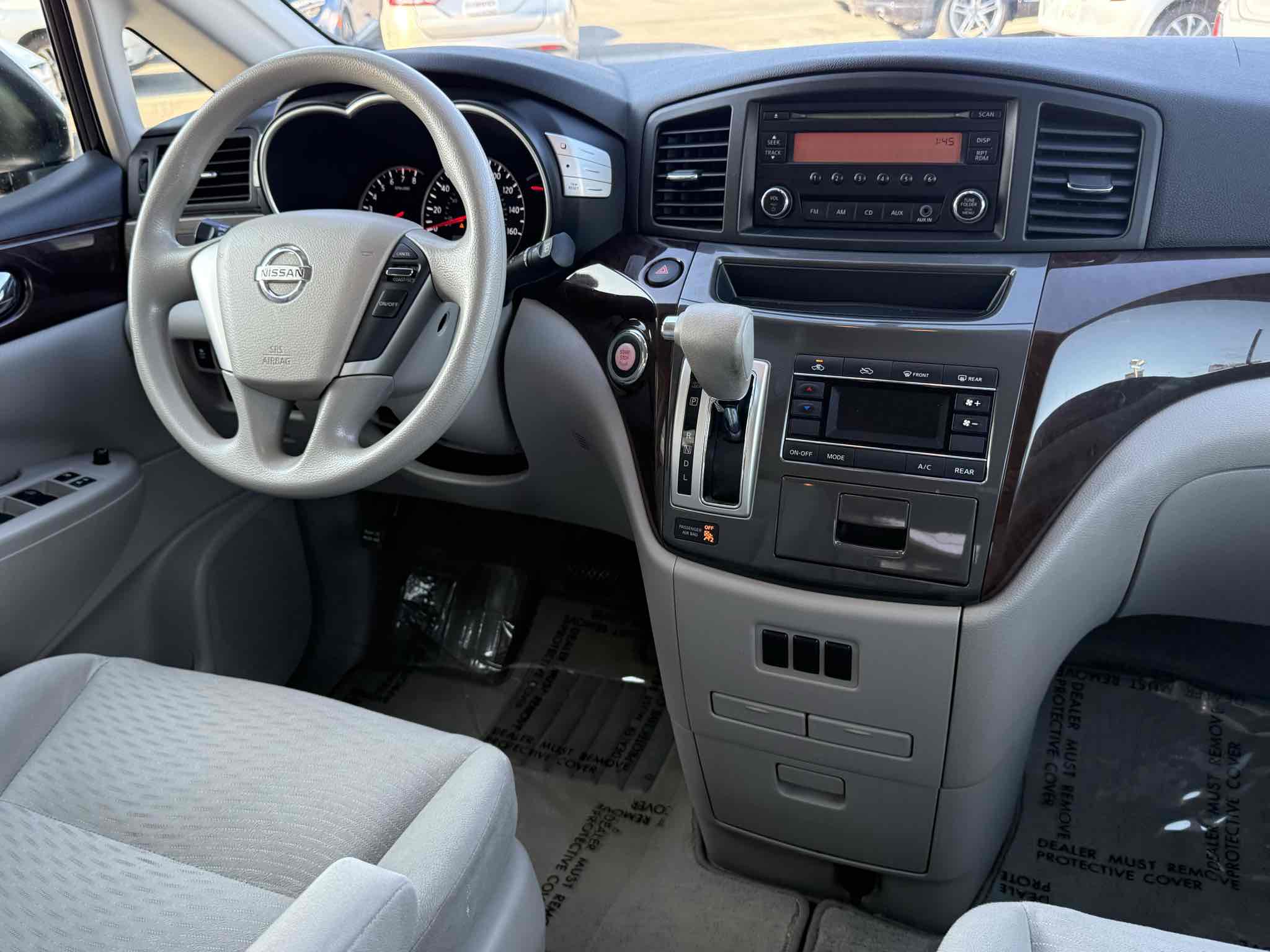 2014 Nissan Quest S photo 43
