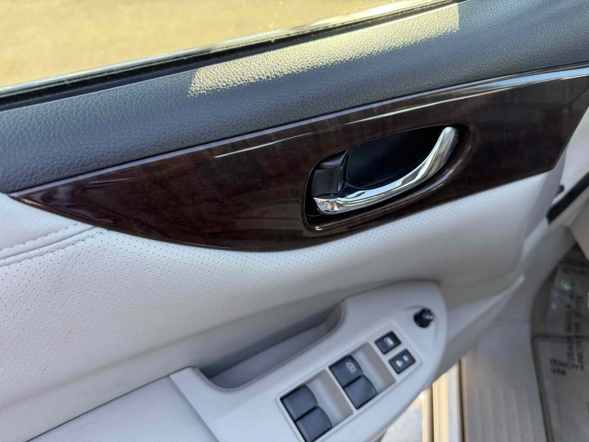 2014 Nissan Quest S photo 58