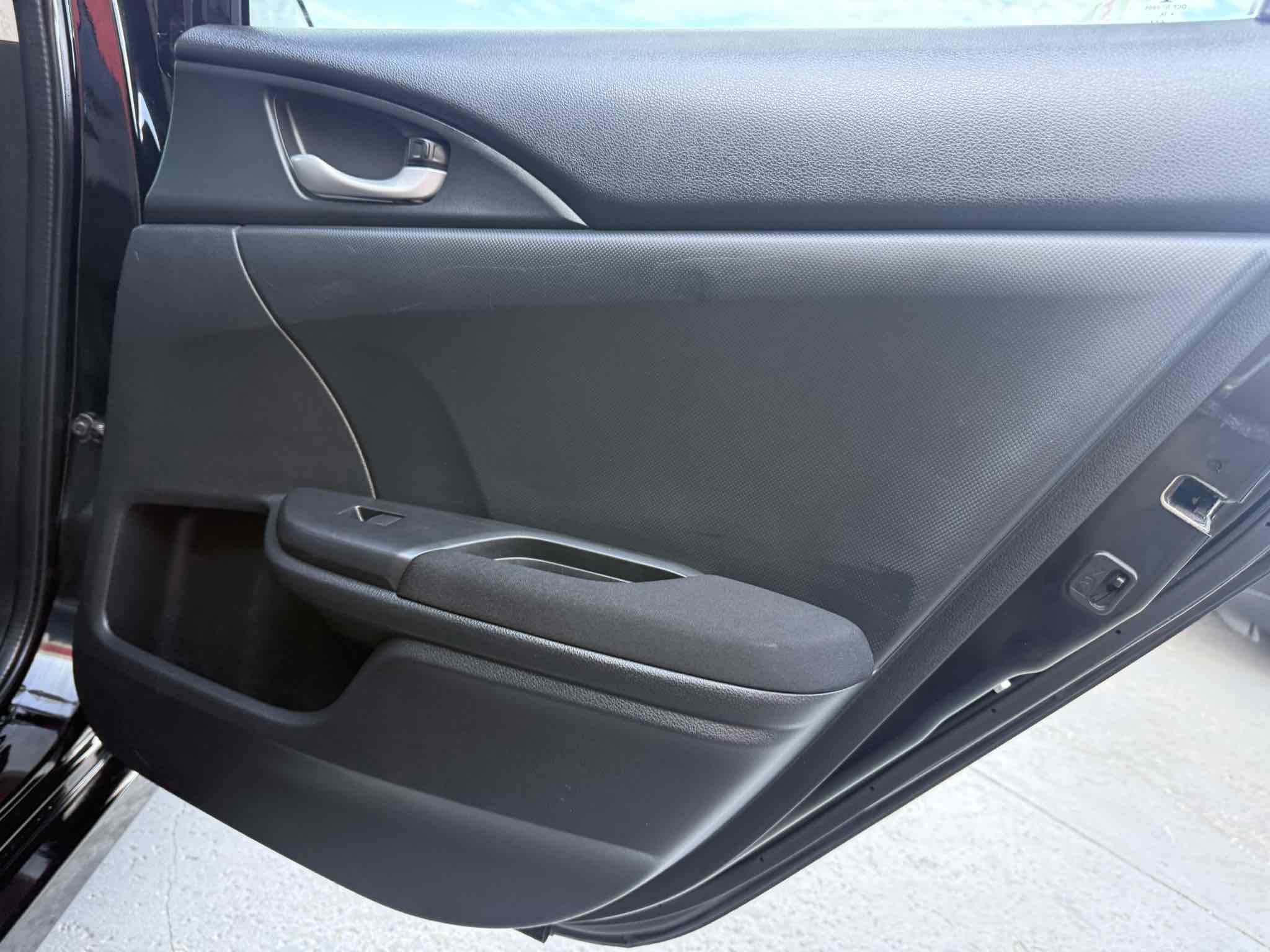 2016 Honda Civic LX photo 57