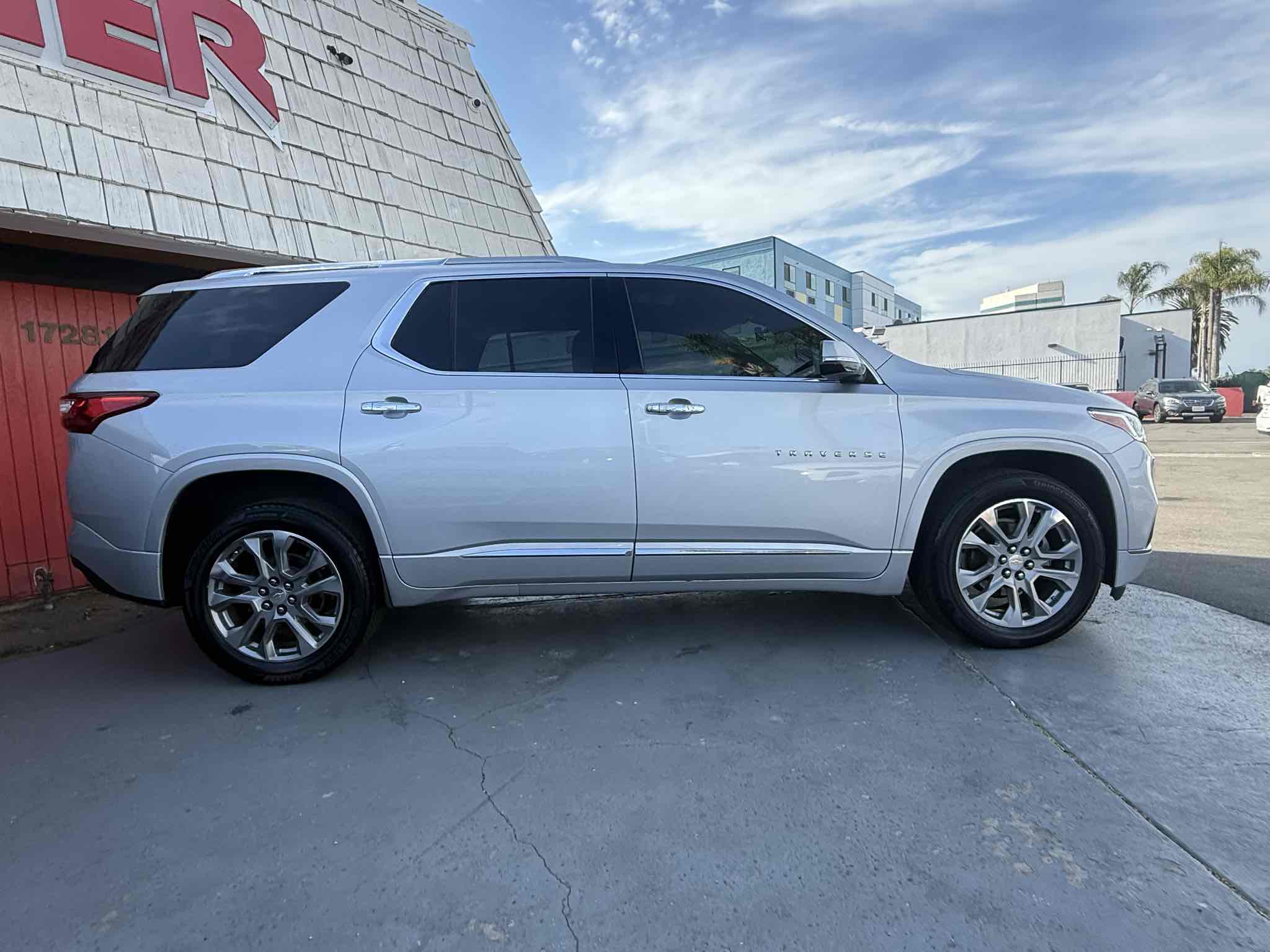 2018 Chevrolet Traverse Premier photo 25