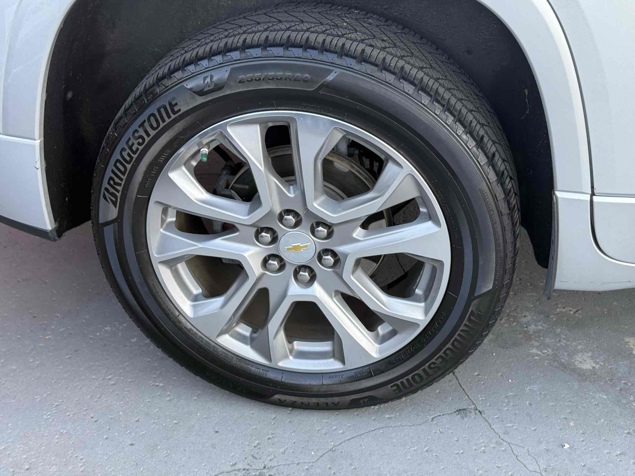 2018 Chevrolet Traverse Premier photo 26